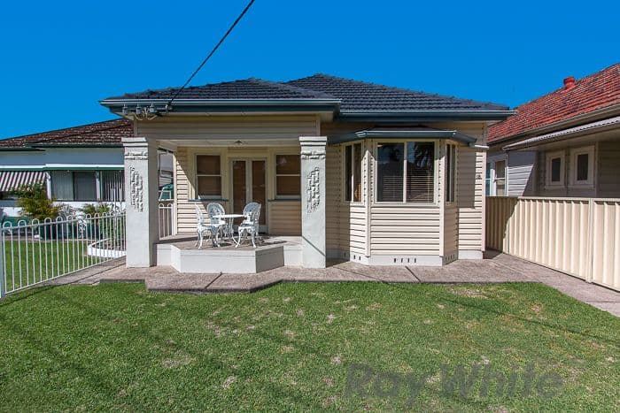 18 Turton Road, Waratah - Image 1