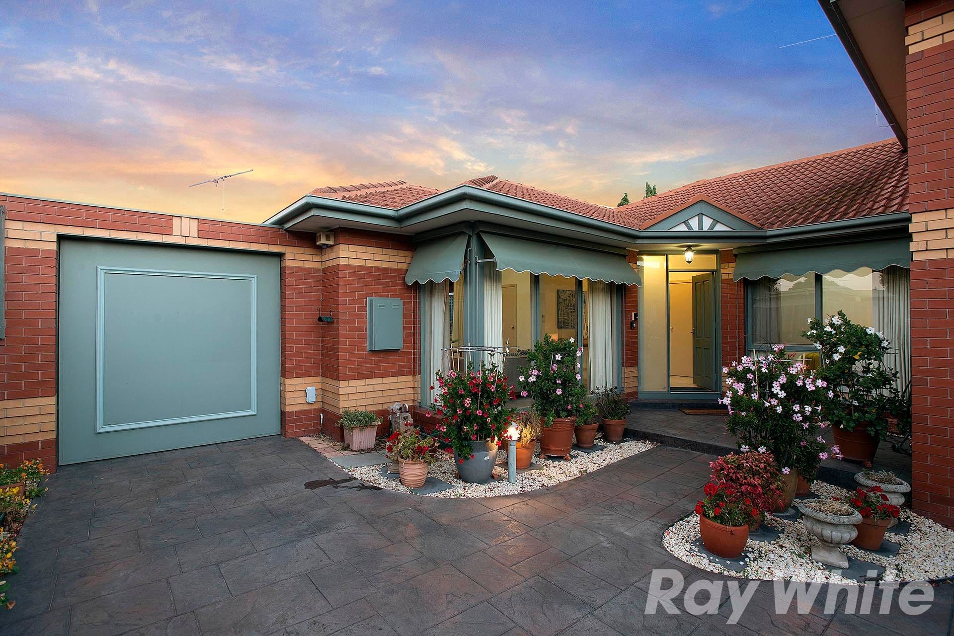 20 Harcourt Avenue, Caulfield VIC 3162, Caulfield - Image 1