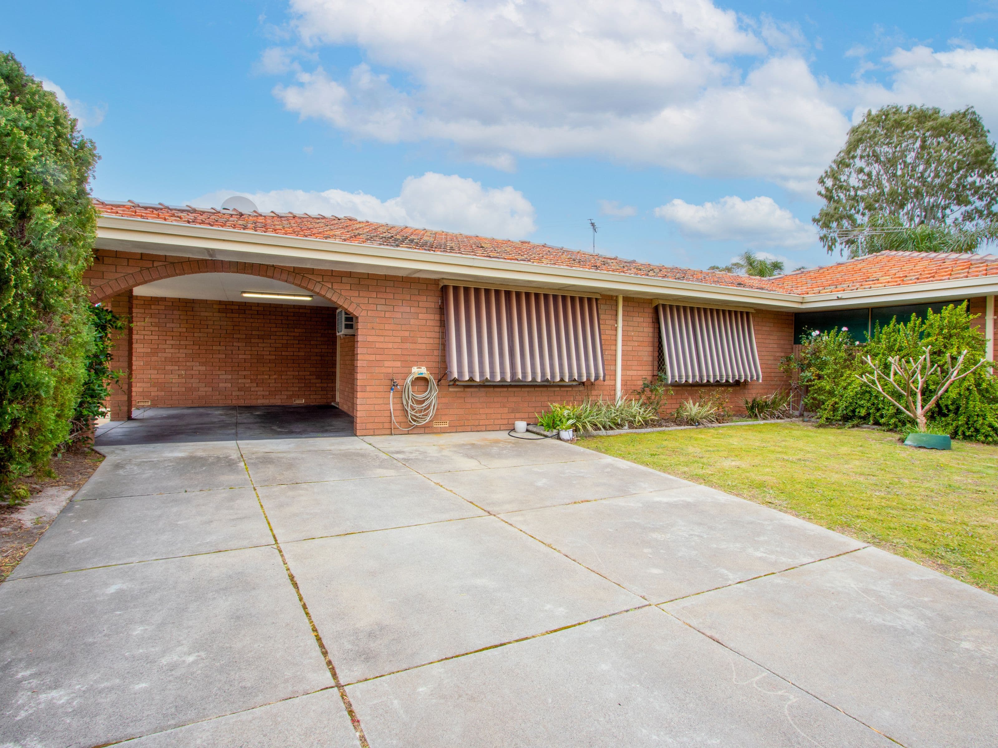 2A Saurel Way, Ferndale WA 6148, Ferndale - Image 1