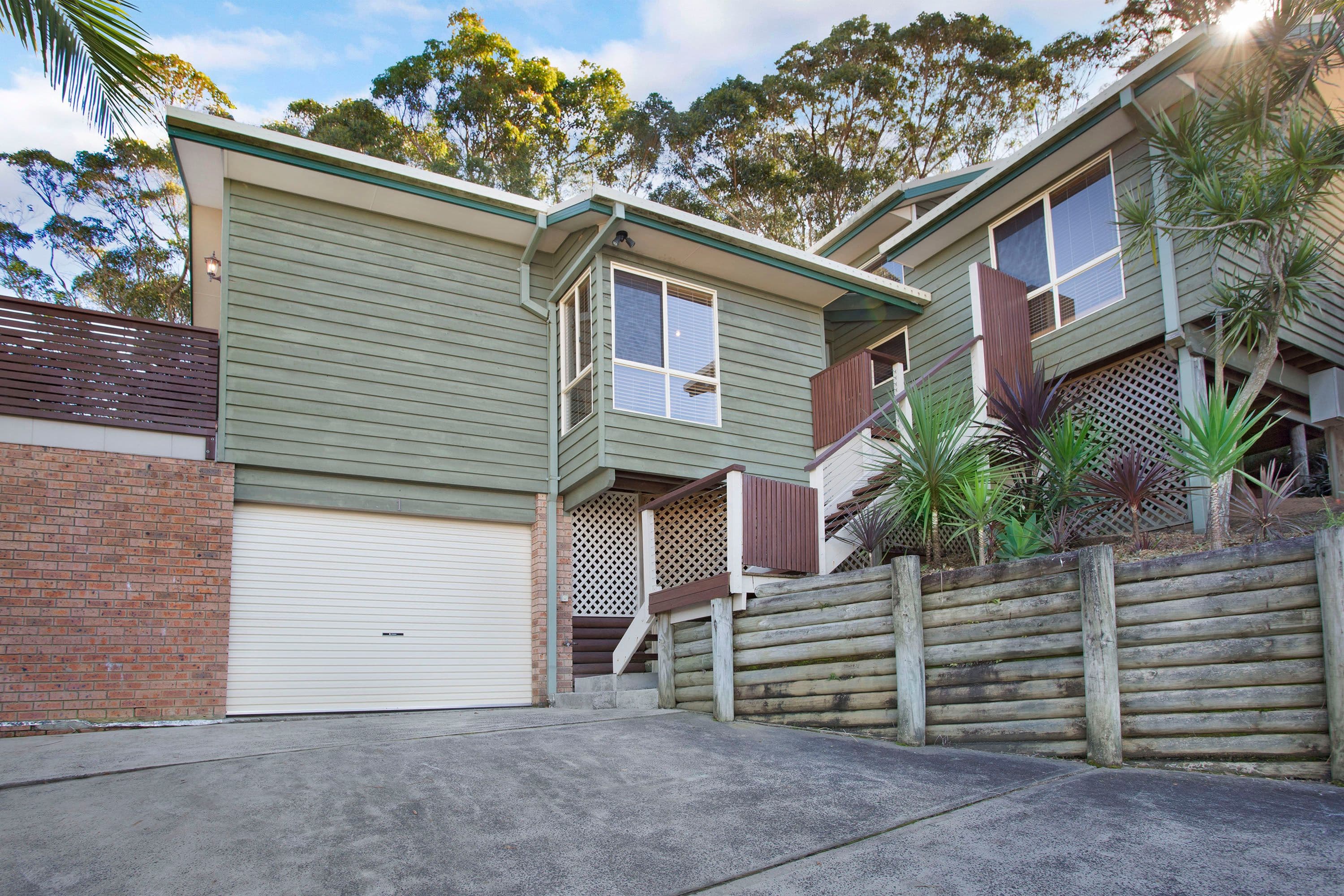 30 Morley Avenue, Bateau Bay - Image 1
