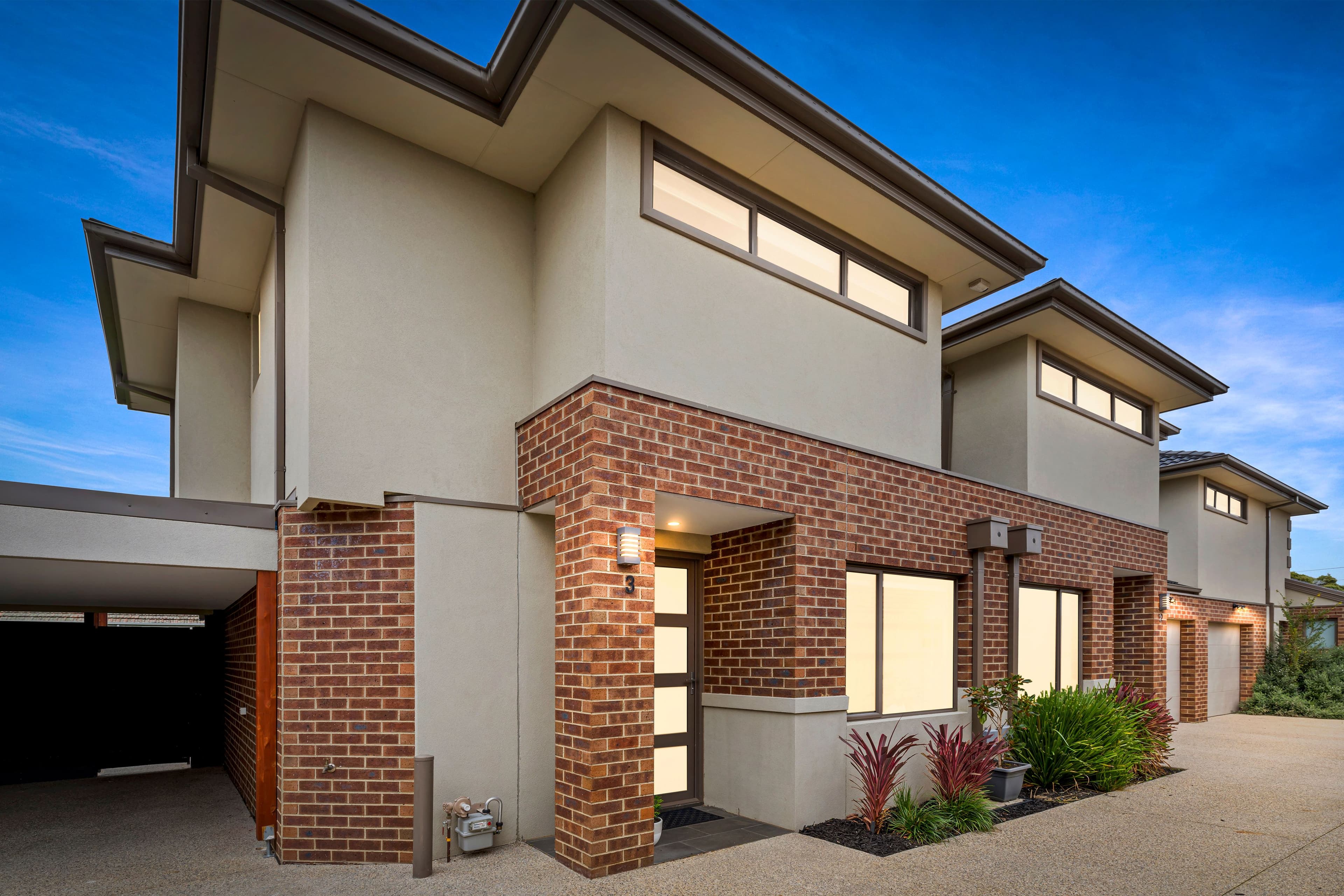 10 Pershing Street, Reservoir VIC 3073, Reservoir - Image 1