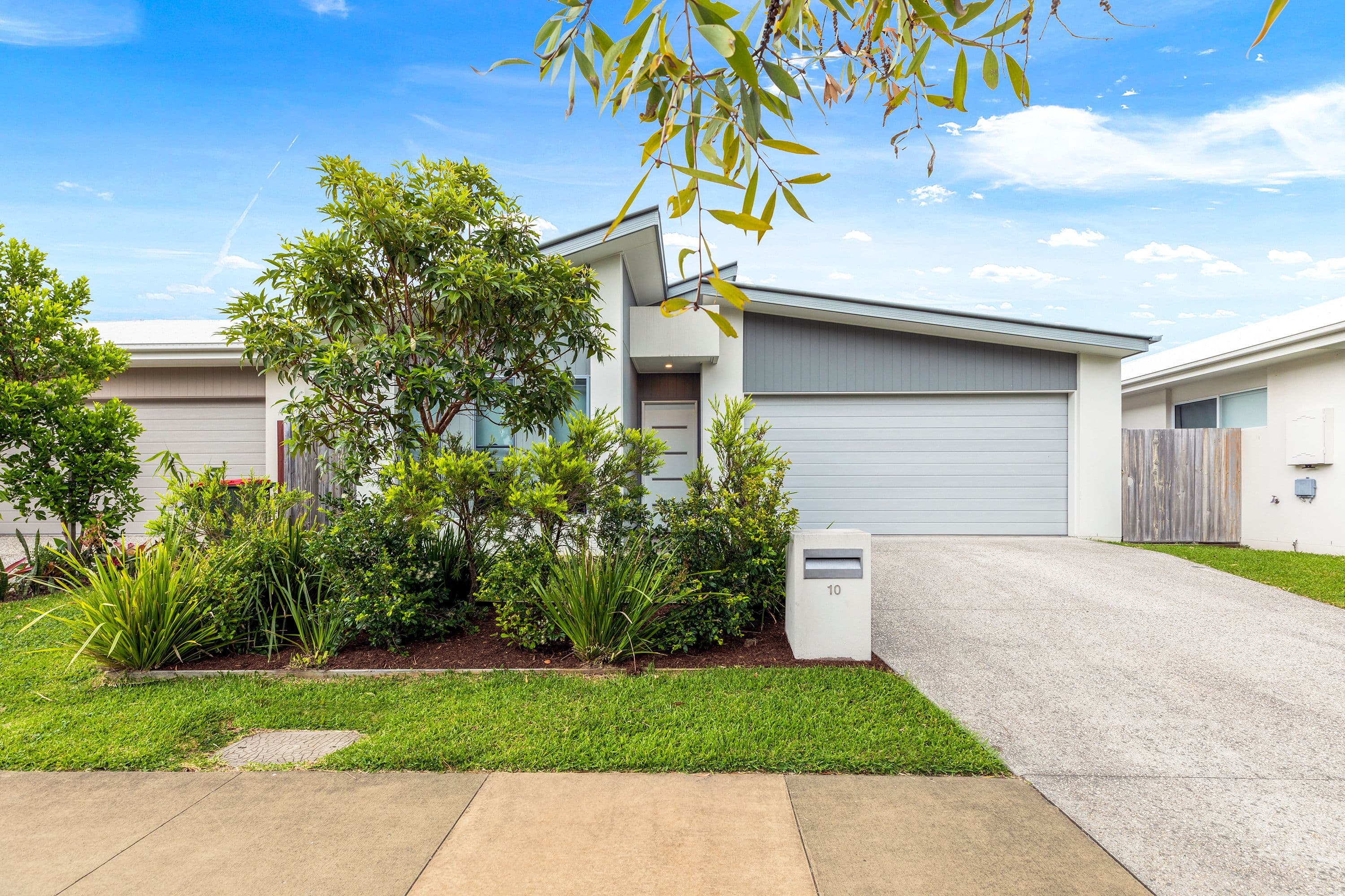 10 Viola Square, Peregian Springs QLD 4573, Peregian Springs - Image 1