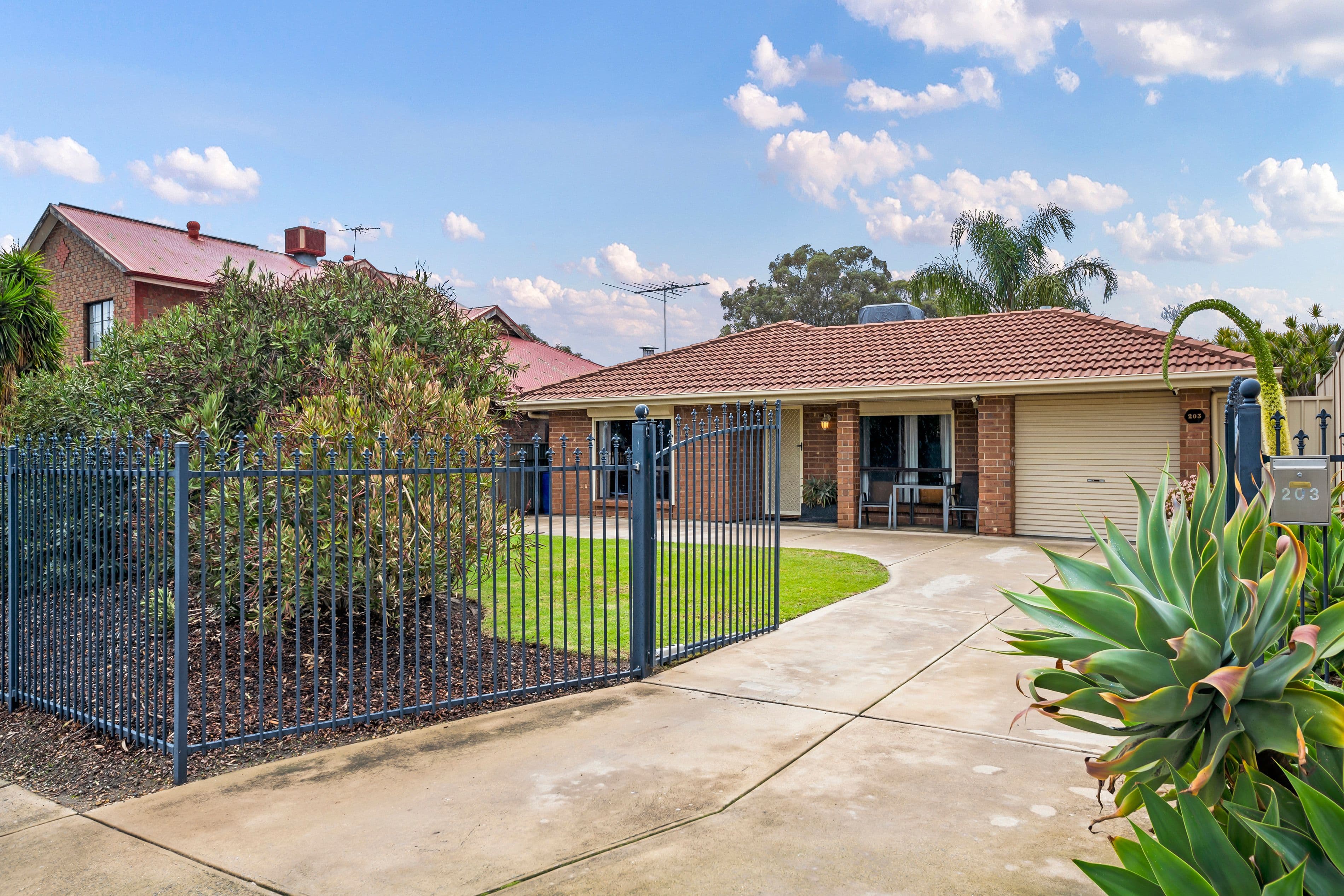 203 Hancock Road, Tea Tree Gully SA 5091, Tea Tree Gully - Image 1
