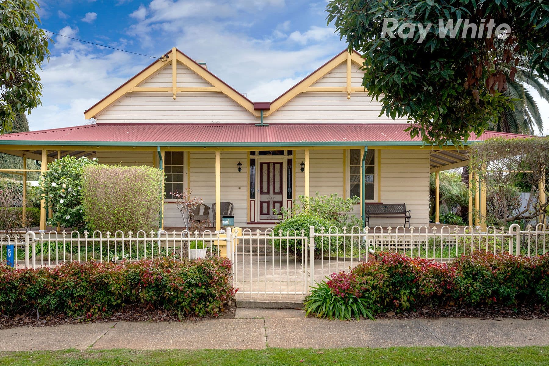 1 Parade Place, Corowa - Image 1