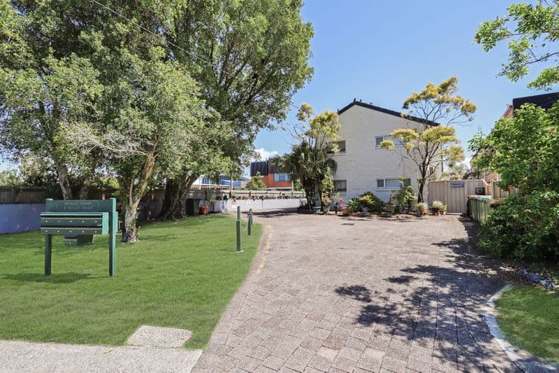9 Beach Road, Maroochydore - Image 1