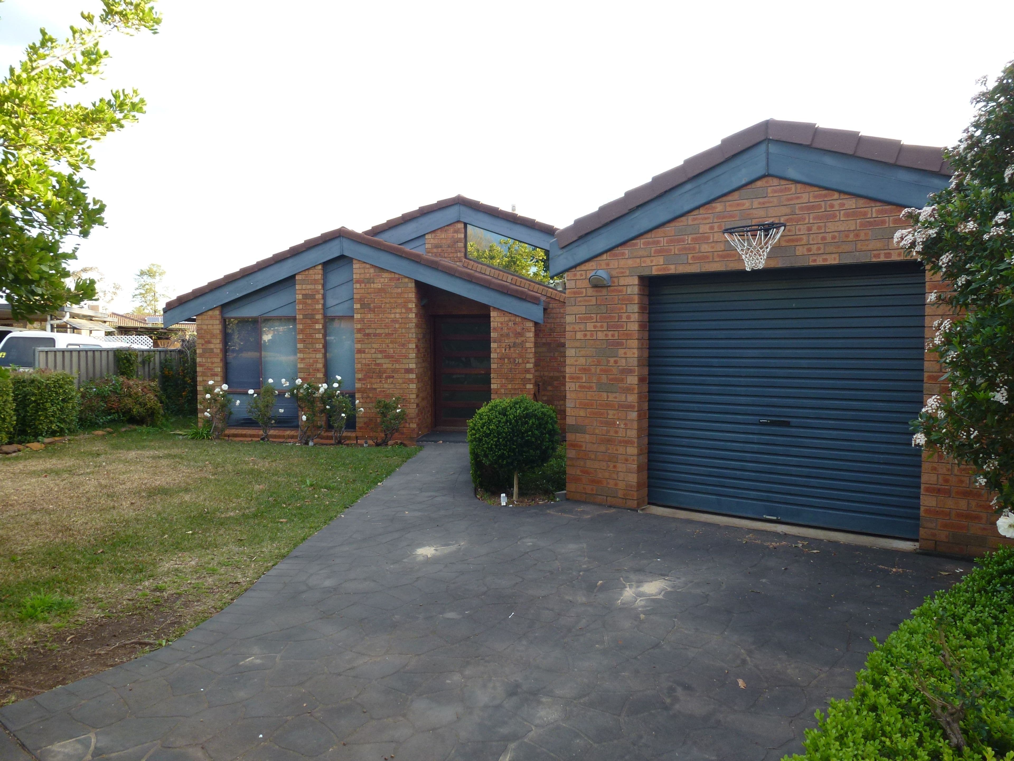 14 Balmoral Place, Dubbo - Image 1