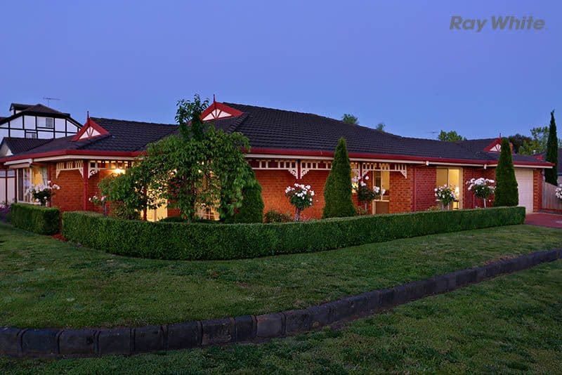 1 Oakwood Court, HILLSIDE VIC 3037, Hillside - Image 1