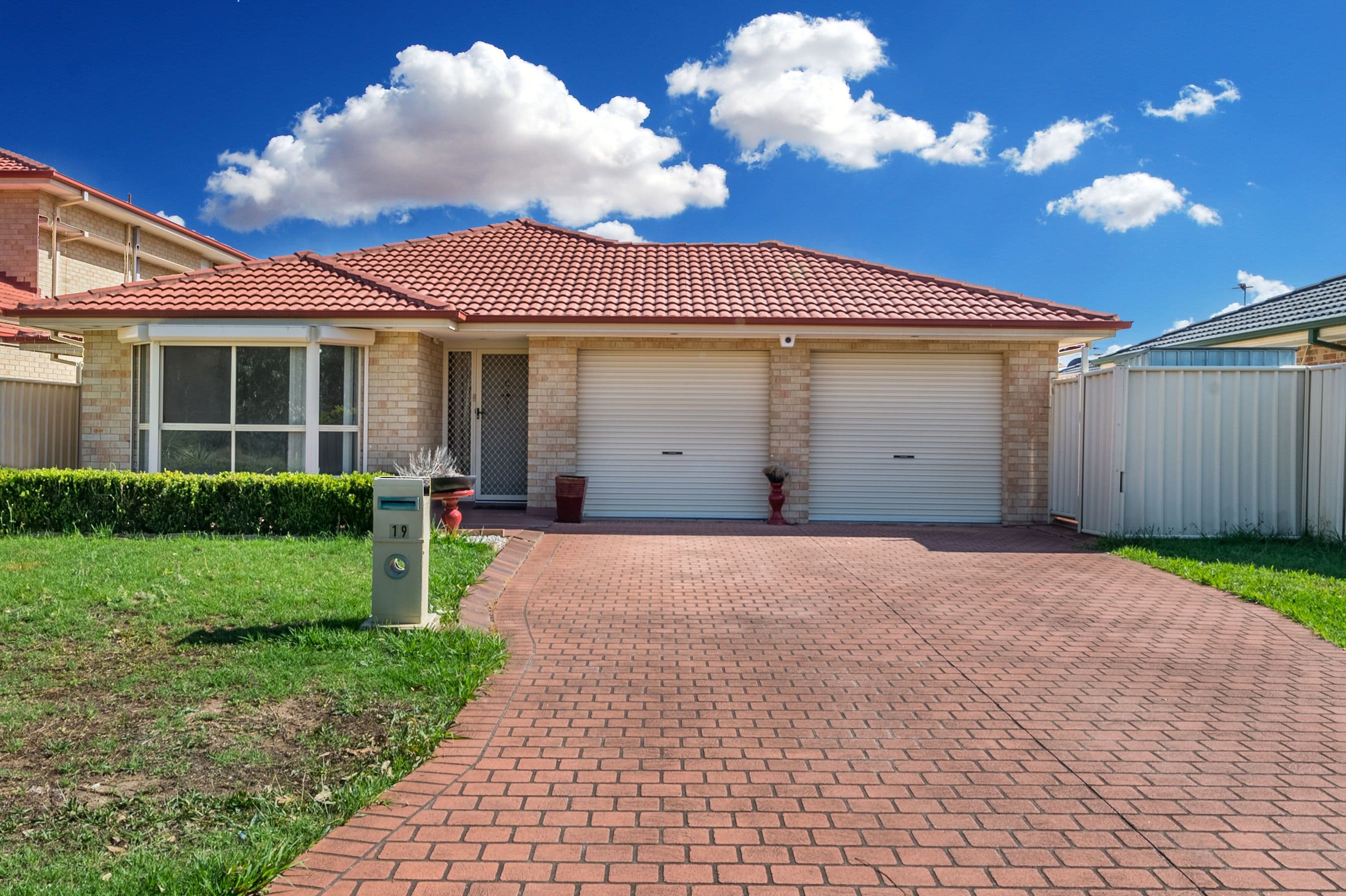 19 Coffs Harbour Avenue, Hoxton Park - Image 1