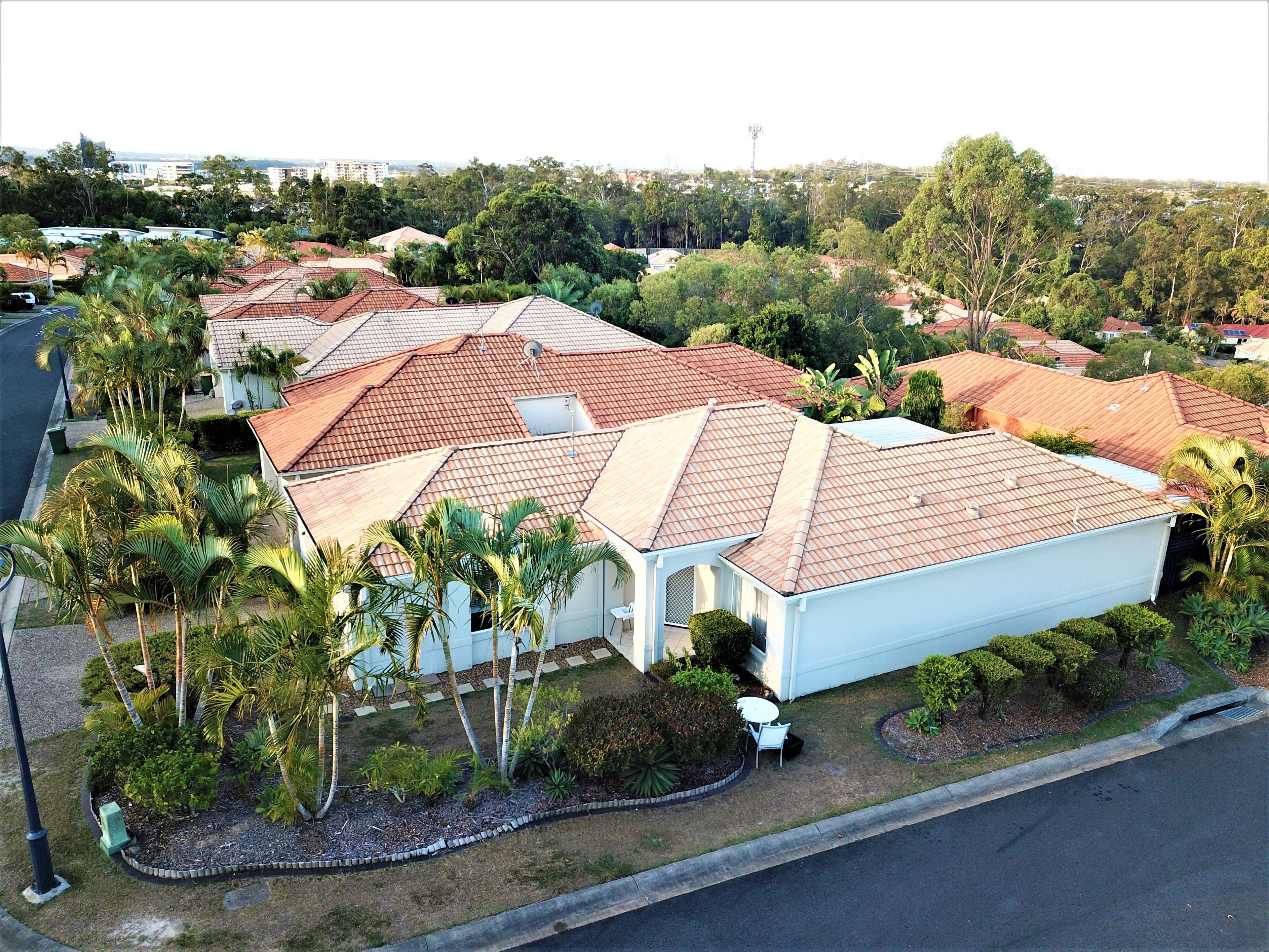 31 Langport Parade, Mudgeeraba QLD 4213, Mudgeeraba - Image 1