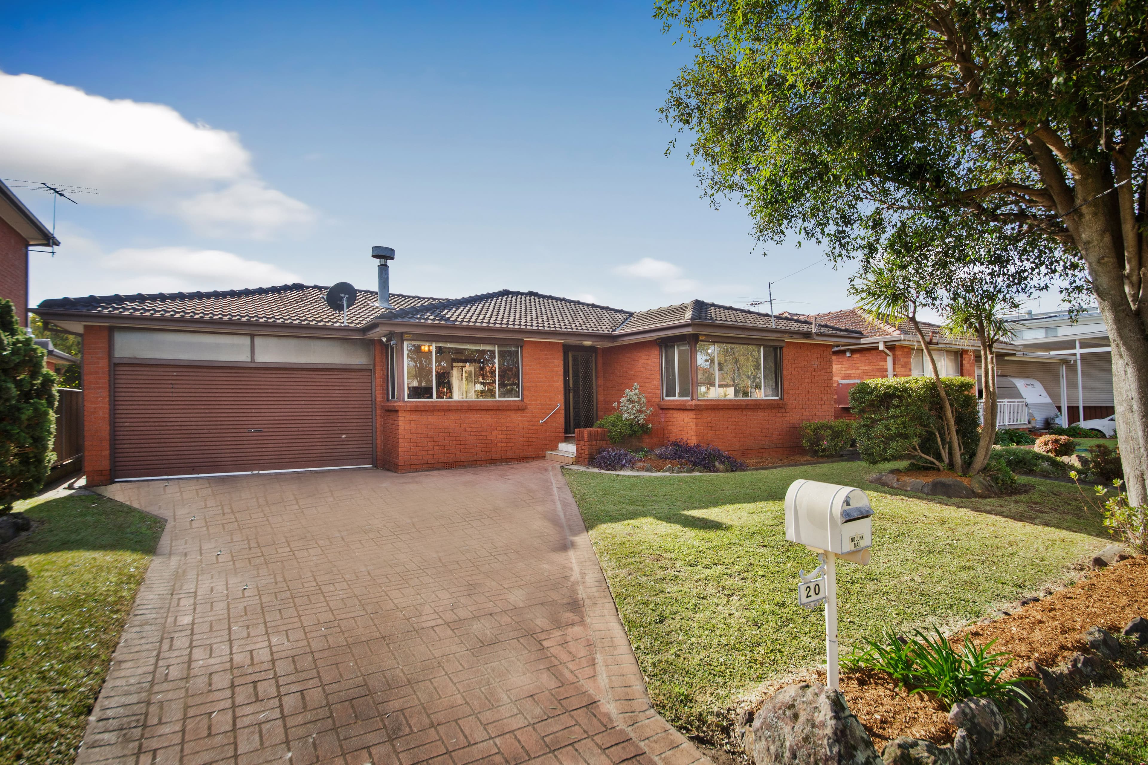 20 Glenbrook Crescent, Georges Hall NSW 2198, Georges Hall - Image 1
