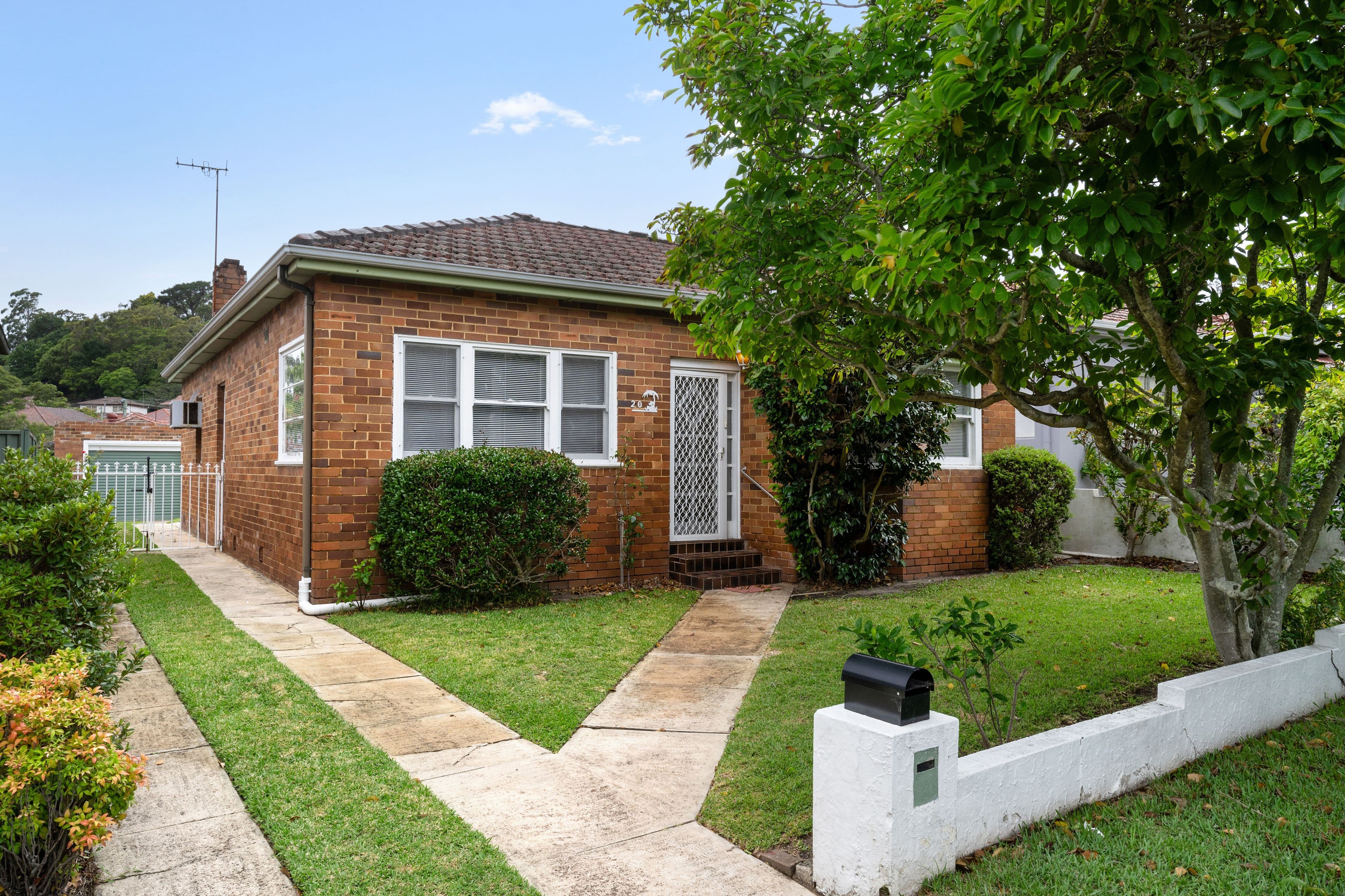 20 Powys Avenue, Bardwell Park NSW 2207, Bardwell Park - Image 1