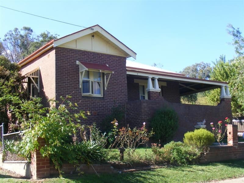 8 Carleton Street, COWRA NSW 2794, Cowra - Image 1