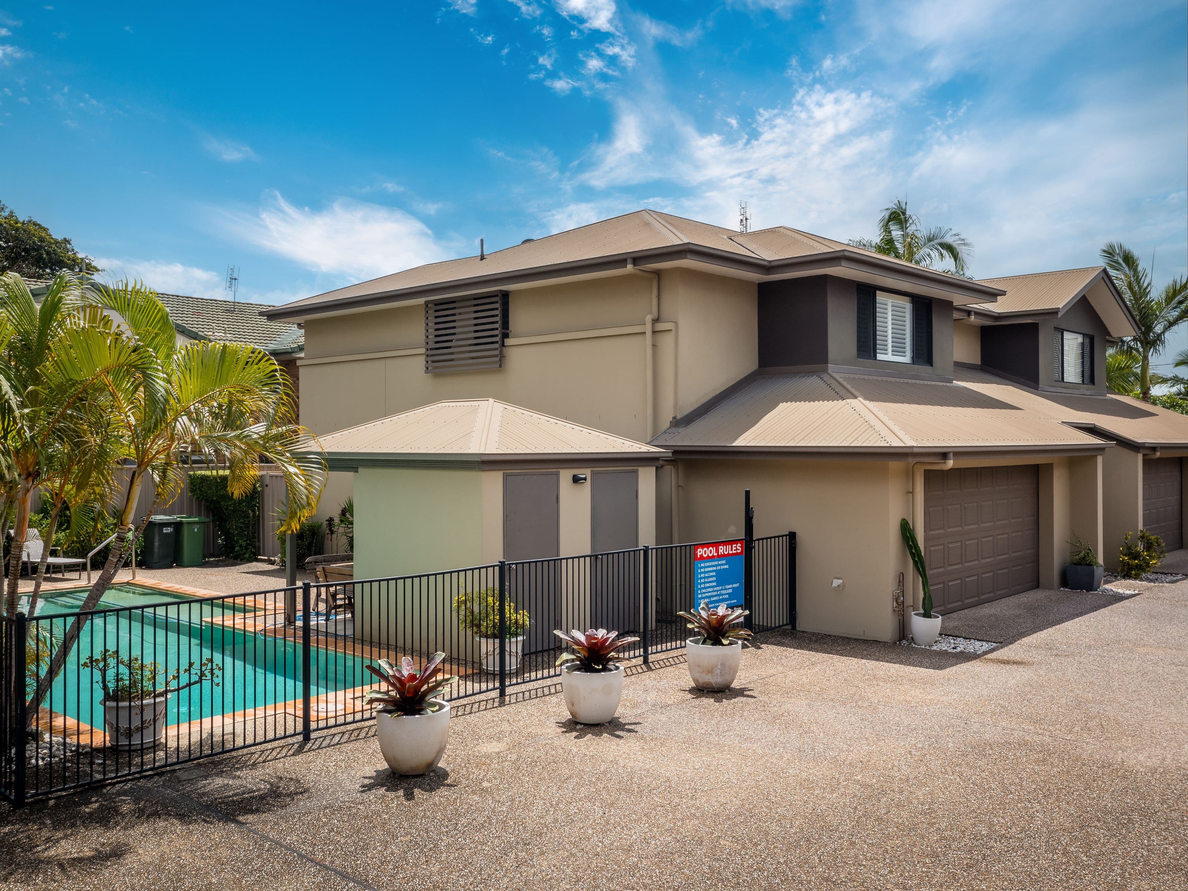 8 Gordon Street, Labrador QLD 4215, Labrador - Image 1