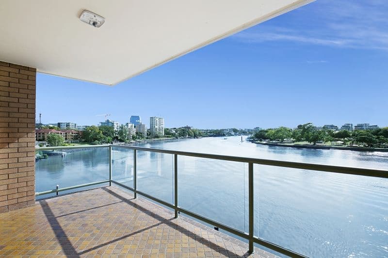 32 Sandford Street, St Lucia QLD 4067, St Lucia - Image 1