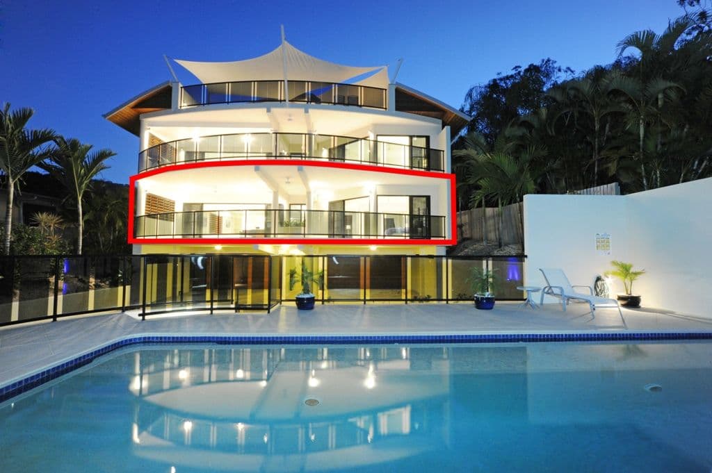 22 Coral Esplanade, CANNONVALE QLD 4802, Cannonvale - Image 1