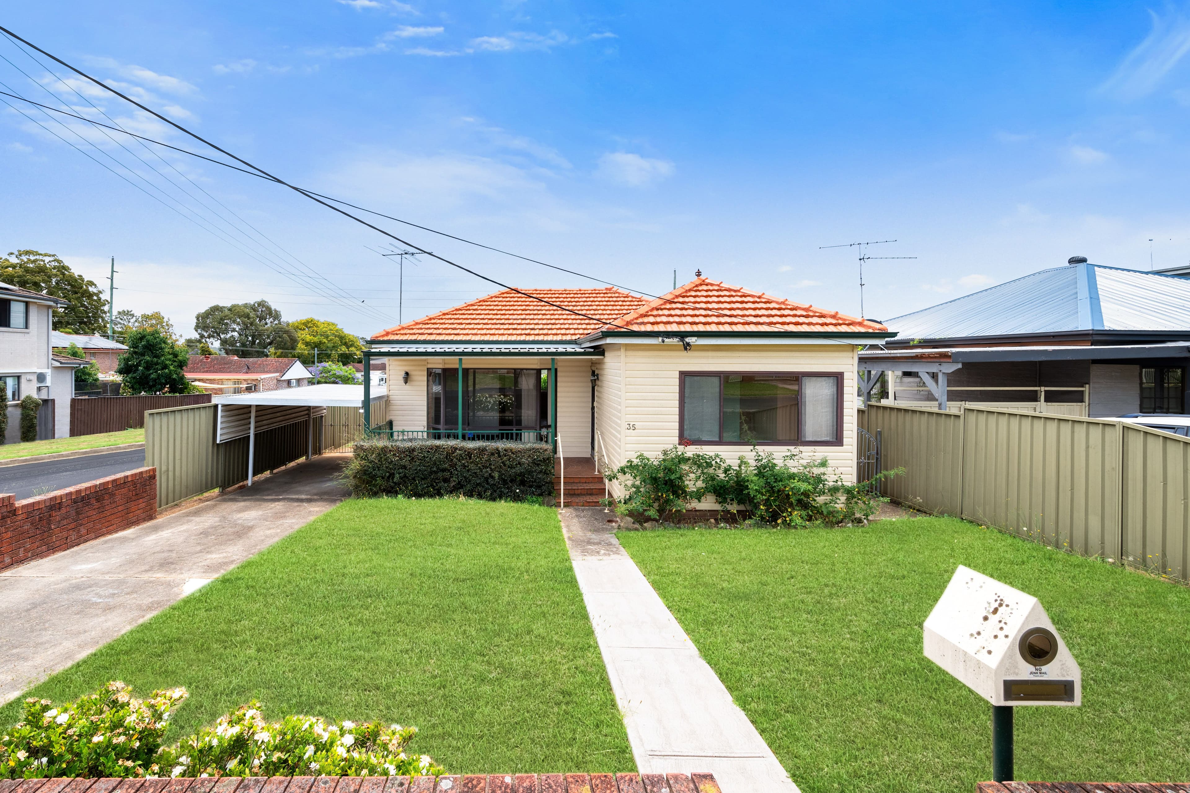 35 Carinda Street, Ingleburn NSW 2565, Ingleburn - Image 1
