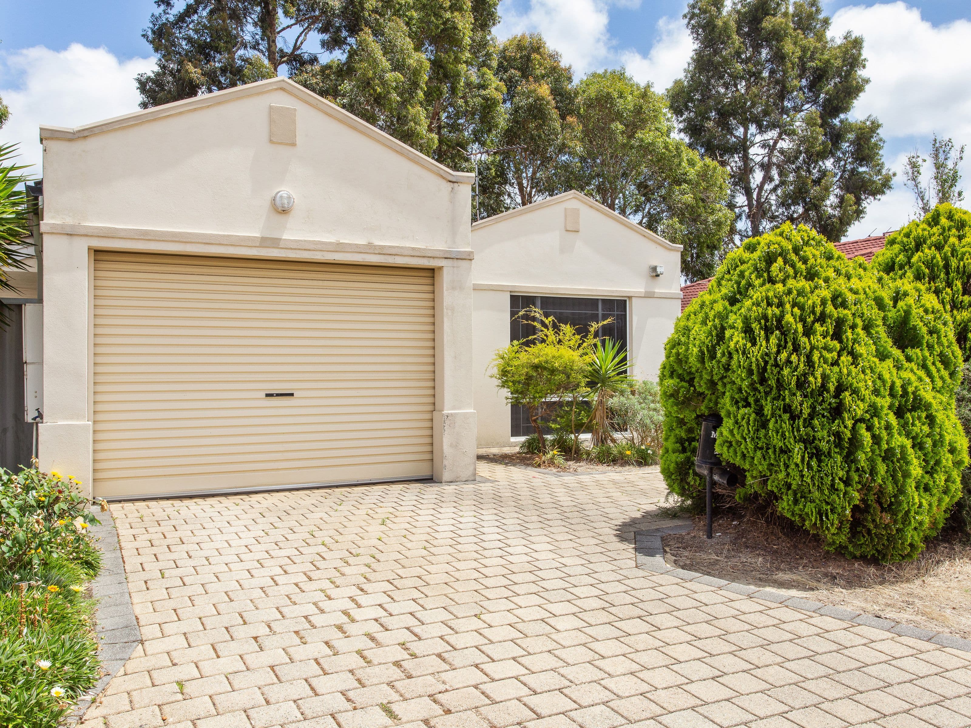 21 Gambar Court, Bentley WA 6102, Bentley - Image 1