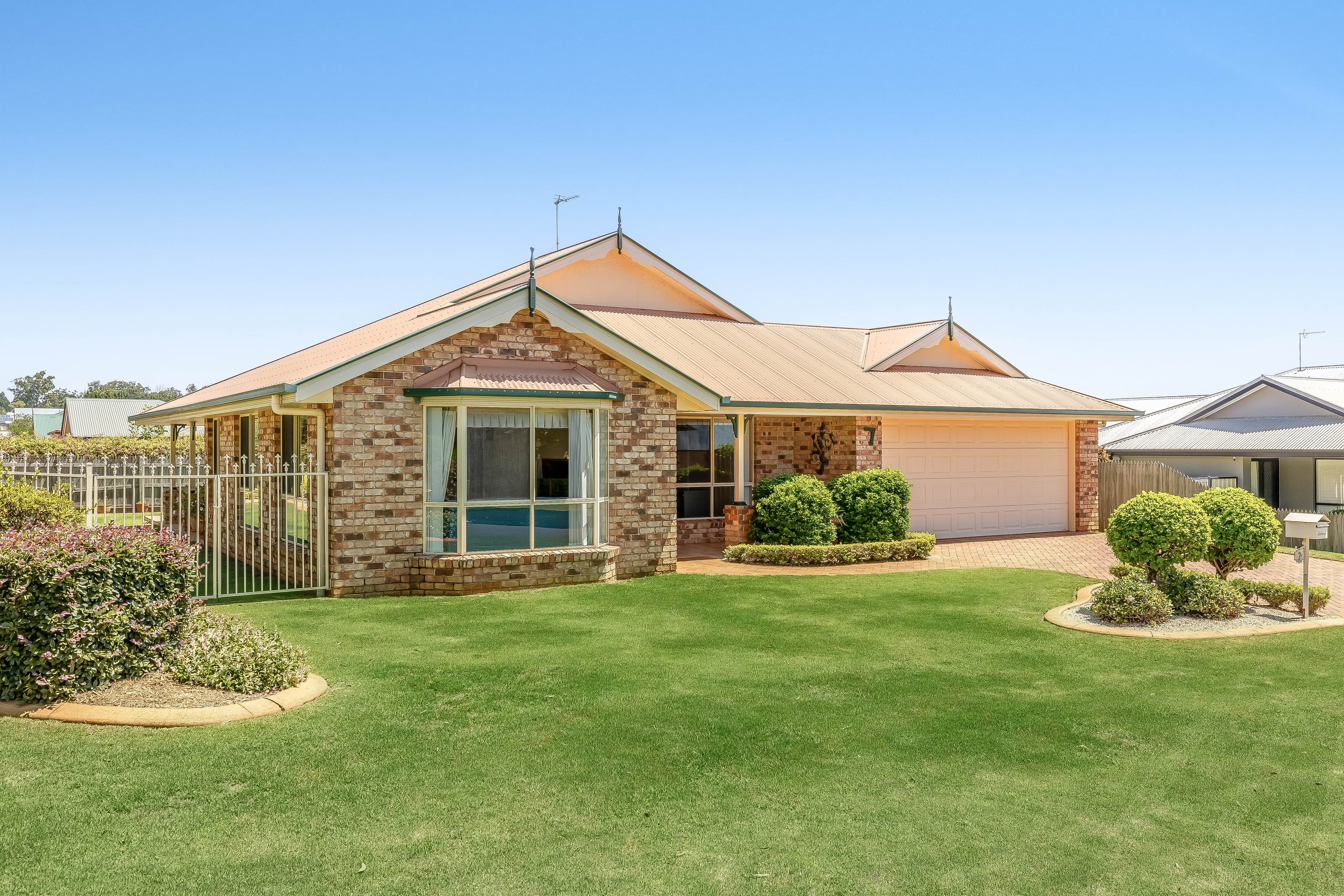 7 Weis Crescent, Middle Ridge QLD 4350, Middle Ridge - Image 1