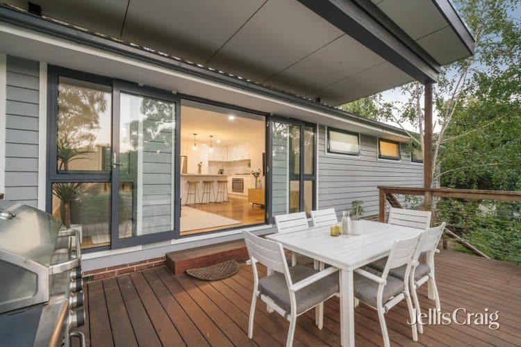 17 Watkins Street, Diamond Creek, Diamond Creek - Image 1