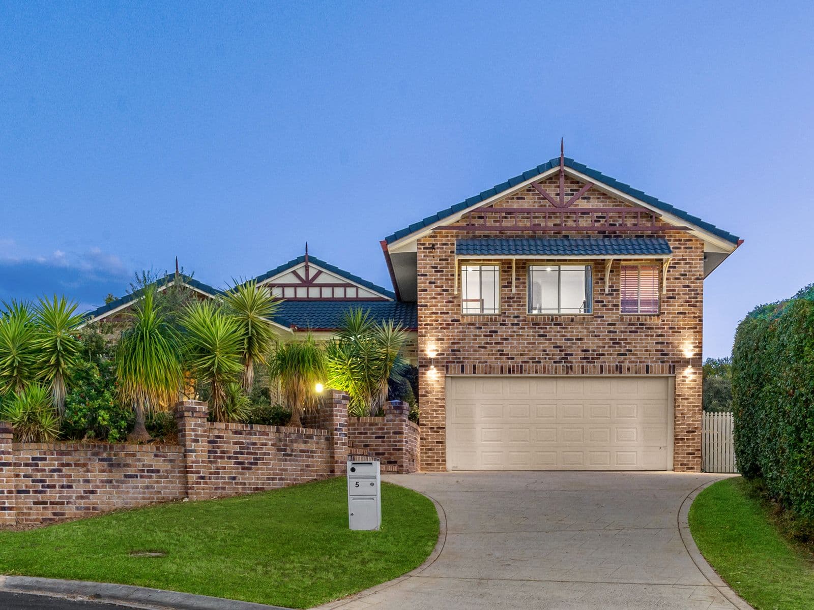 5 Glencoe Close, Ferny Grove QLD 4055, Ferny Grove - Image 1