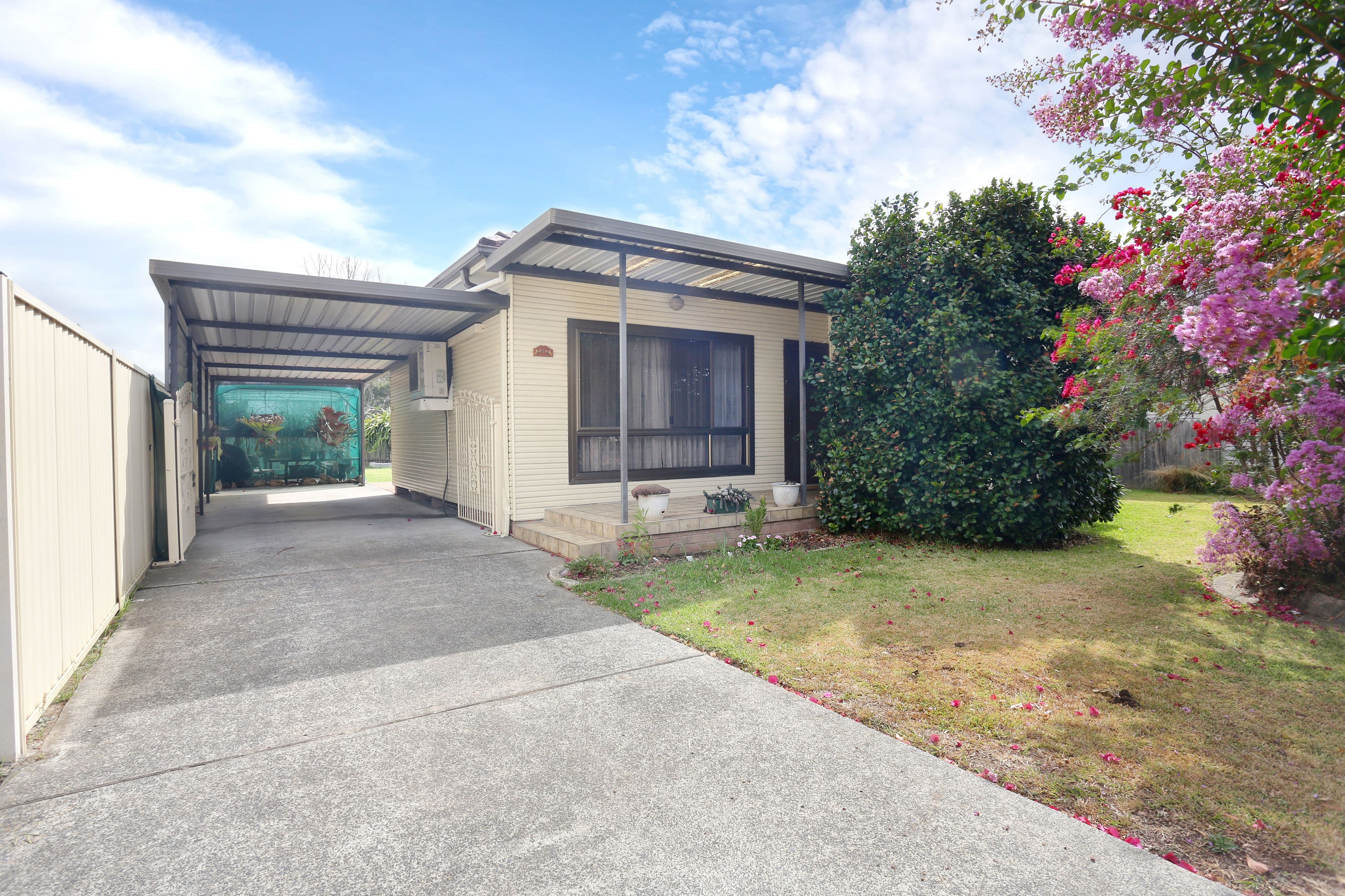 5 Duke Street, Canley Heights - Image 1
