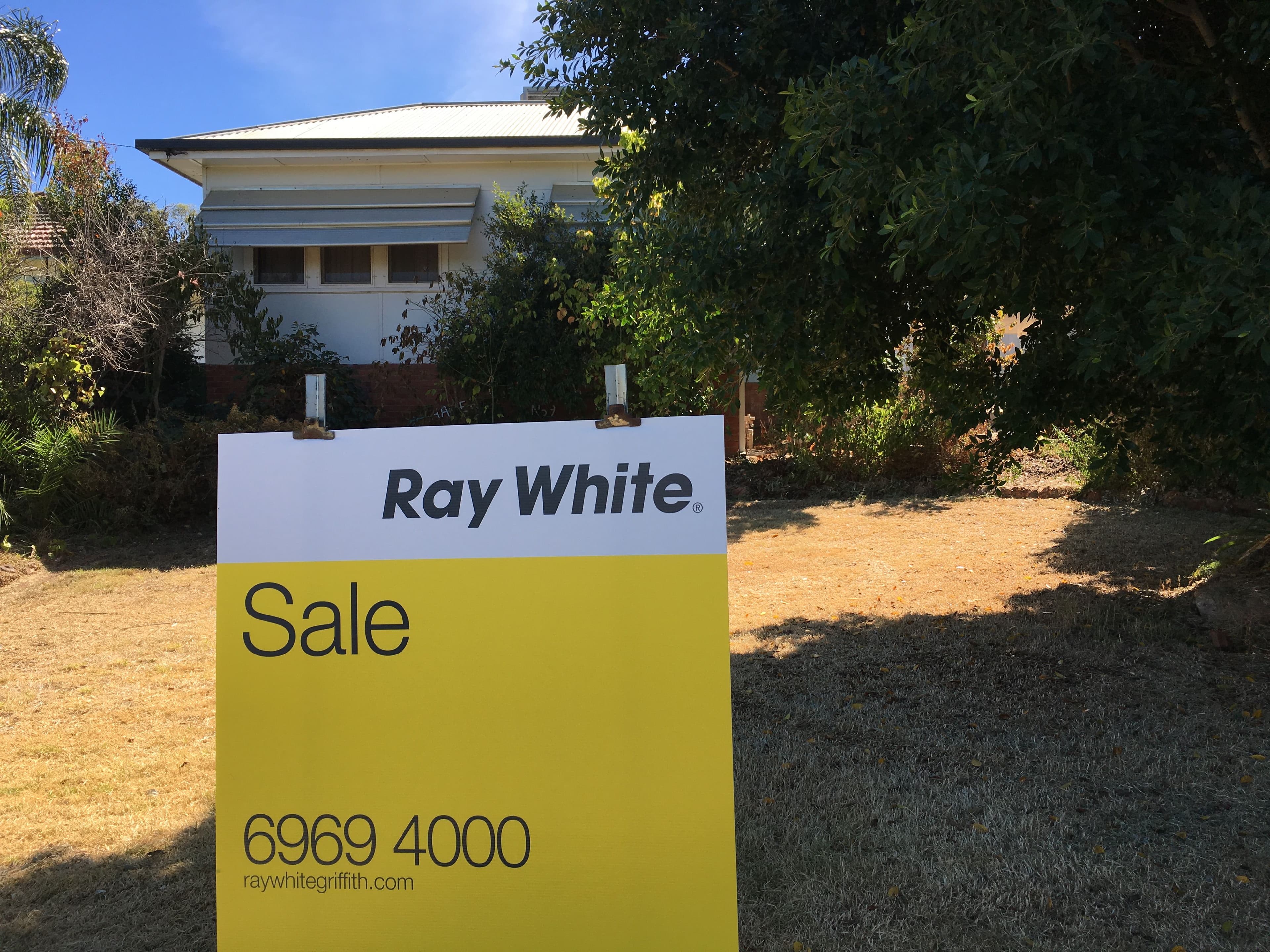 9 Ortella Street, Griffith - Image 1