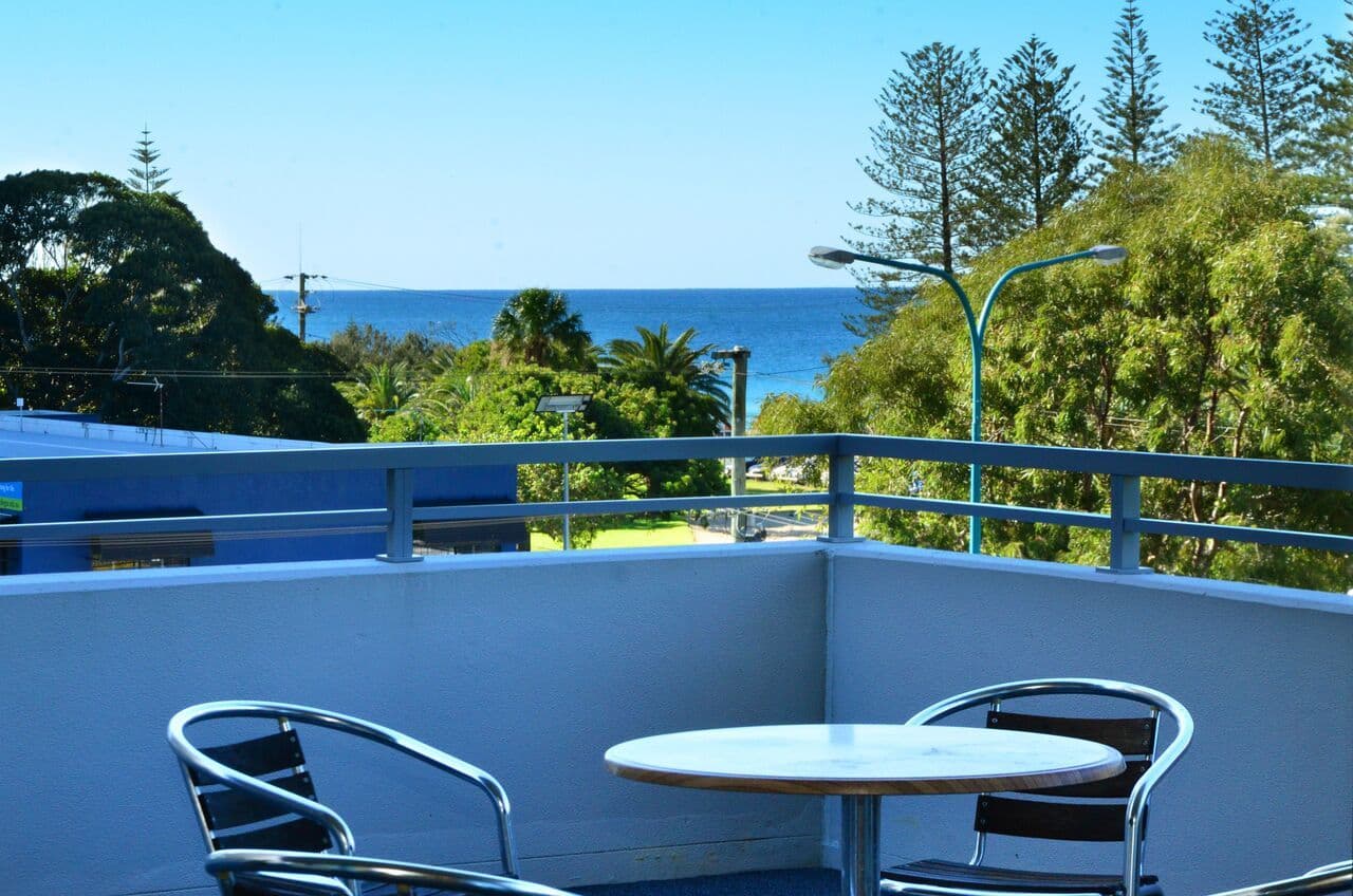 1 Ocean Street, Burleigh Heads QLD 4220, Burleigh Heads - Image 1