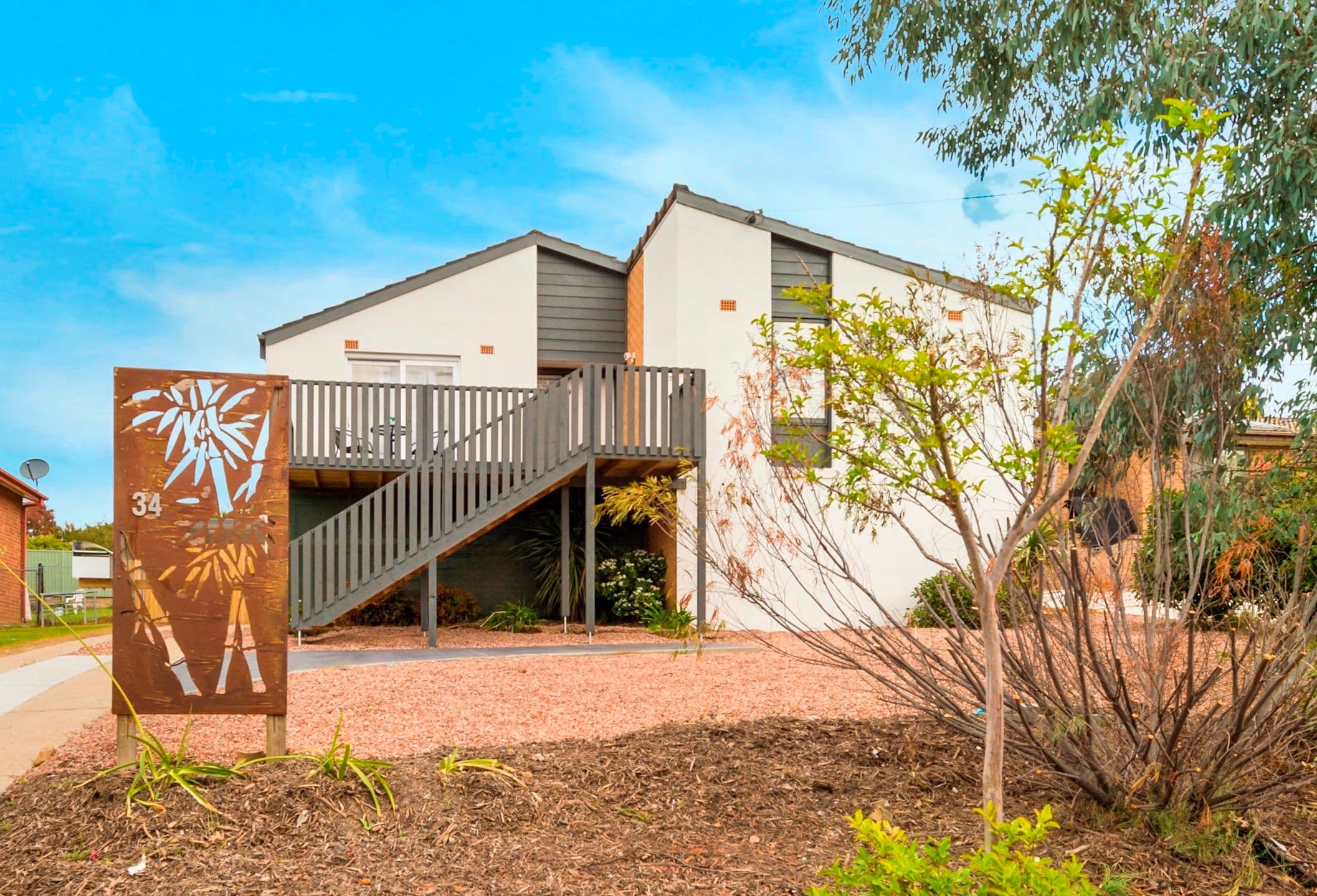34 Karri Crescent, Queanbeyan NSW 2620, Queanbeyan - Image 1