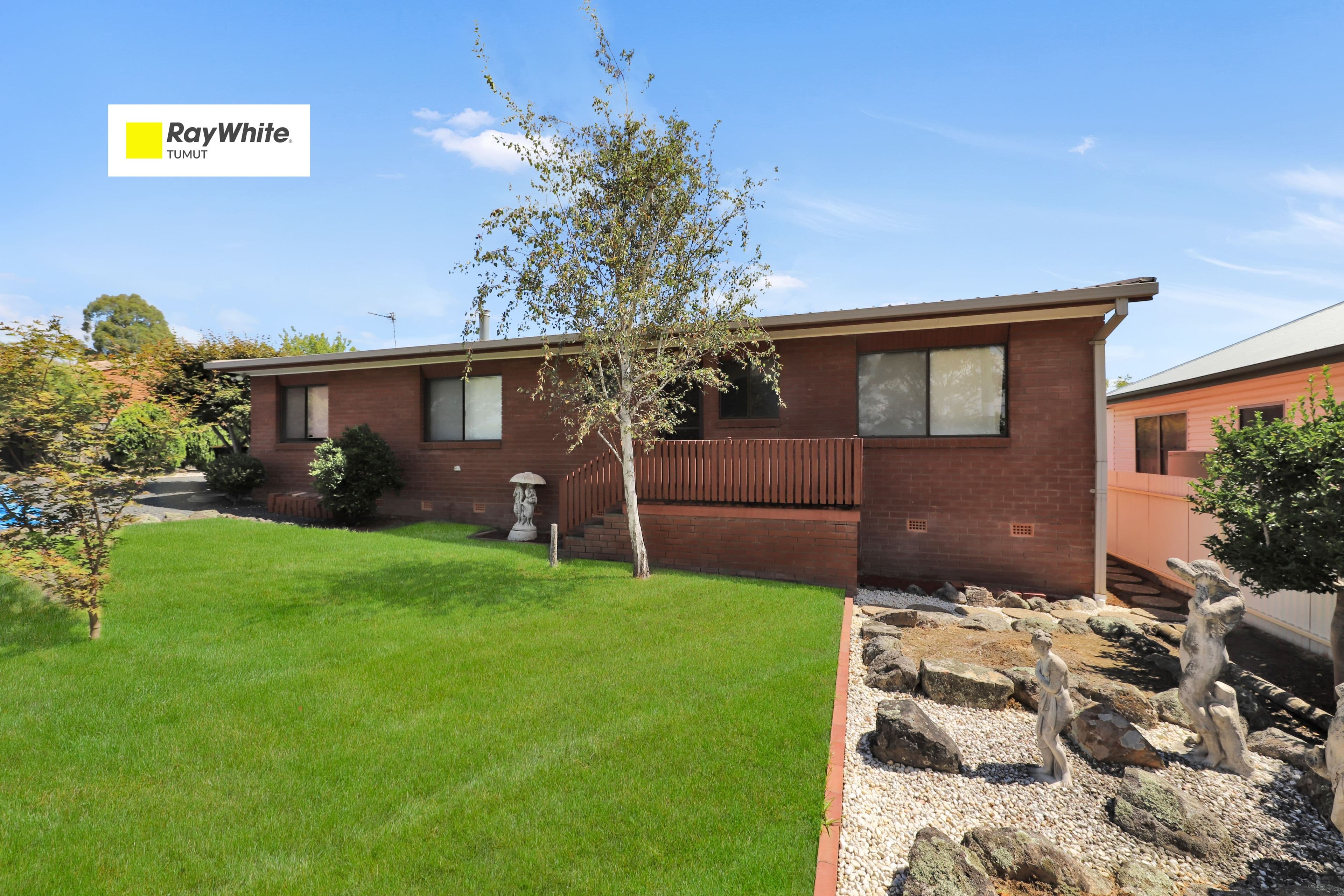 10 Bottlebrush Drive, Tumut NSW 2720, Tumut - Image 1