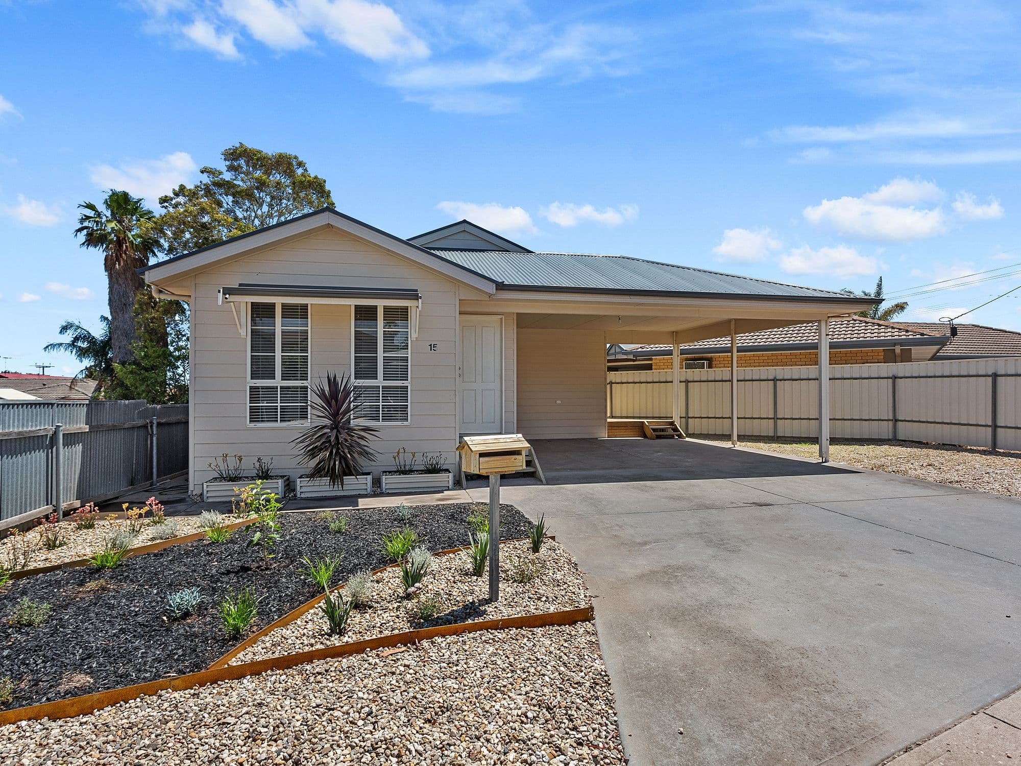 15 Johnson Crescent, Port Noarlunga SA 5167, Port Noarlunga - Image 1