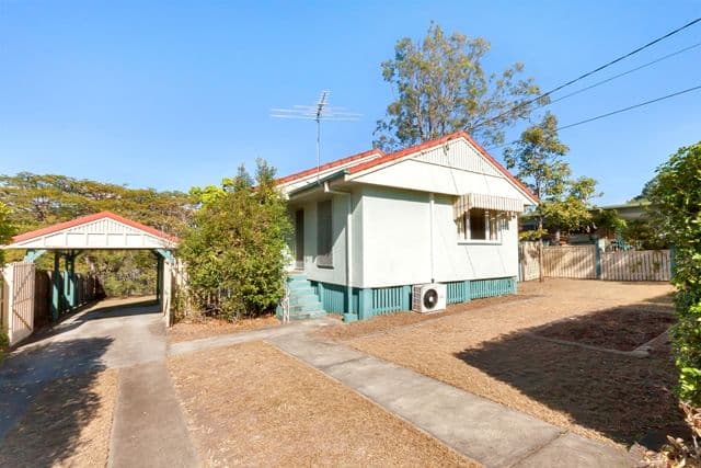 4 Neilson Crescent, RIVERVIEW QLD 4303, Riverview - Image 1