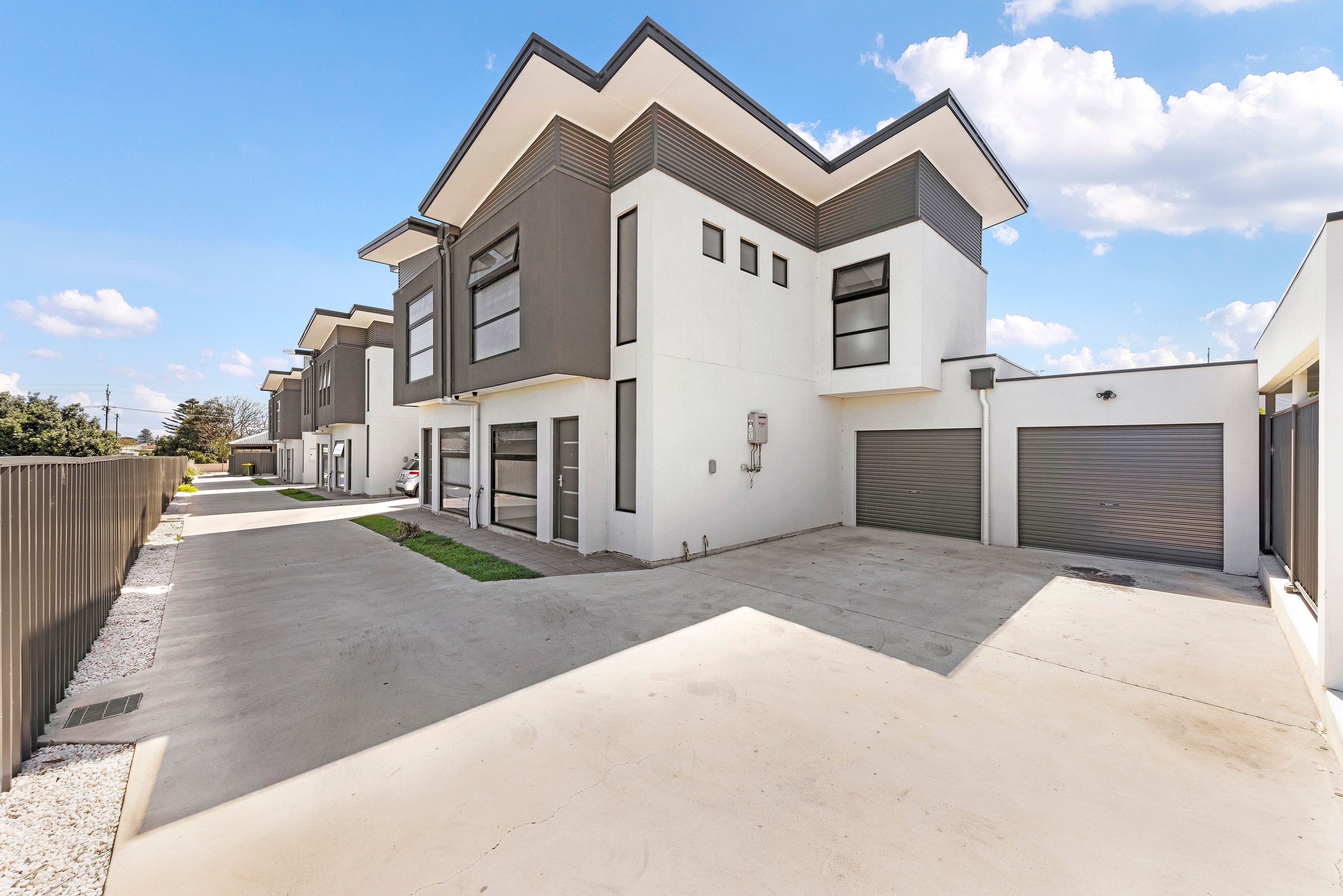 27 Archerfield Avenue, Christies Beach SA 5165, Christies Beach - Image 1