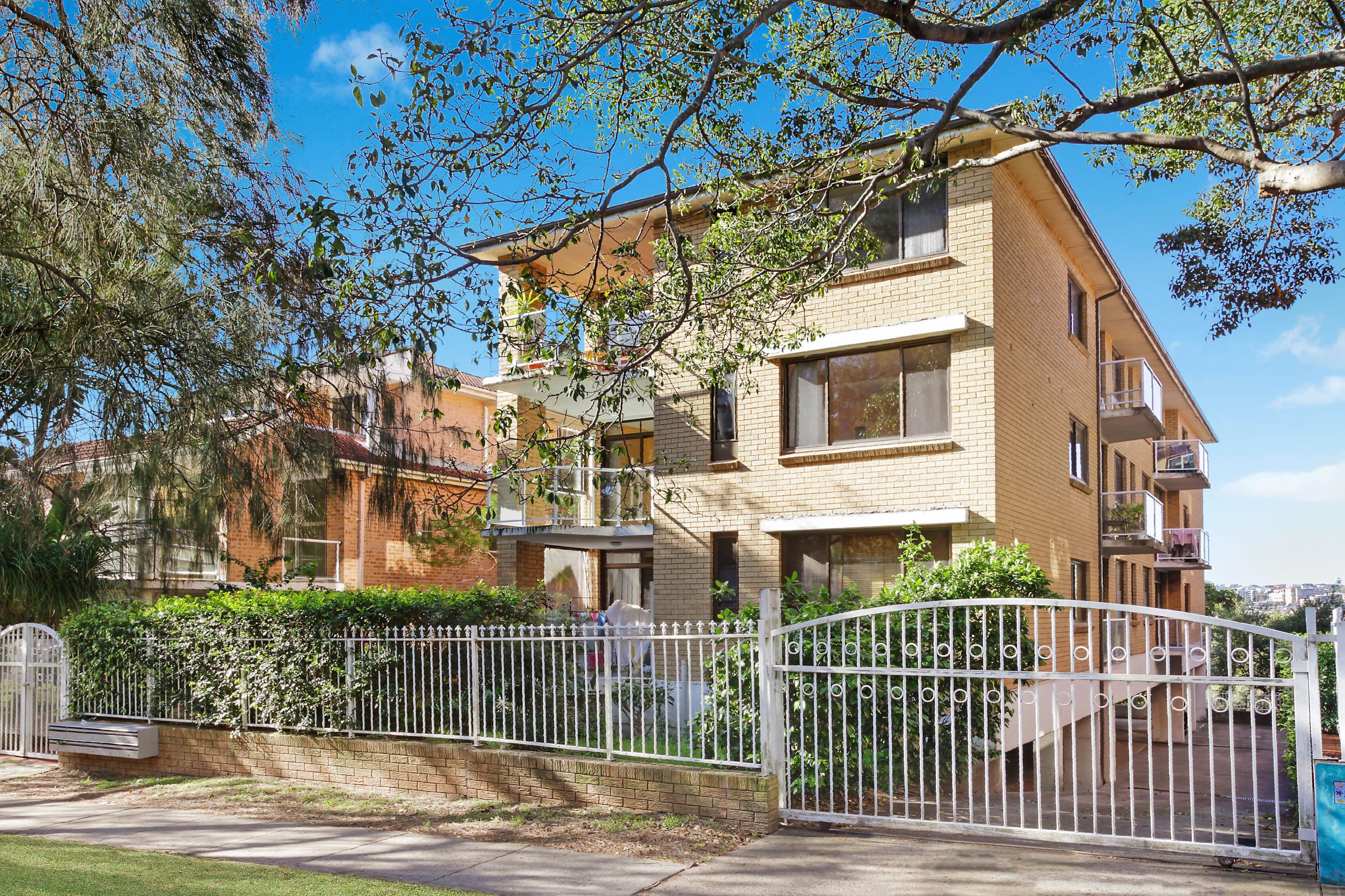 35 Francis Street, Bondi Beach NSW 2026, Bondi Beach - Image 1