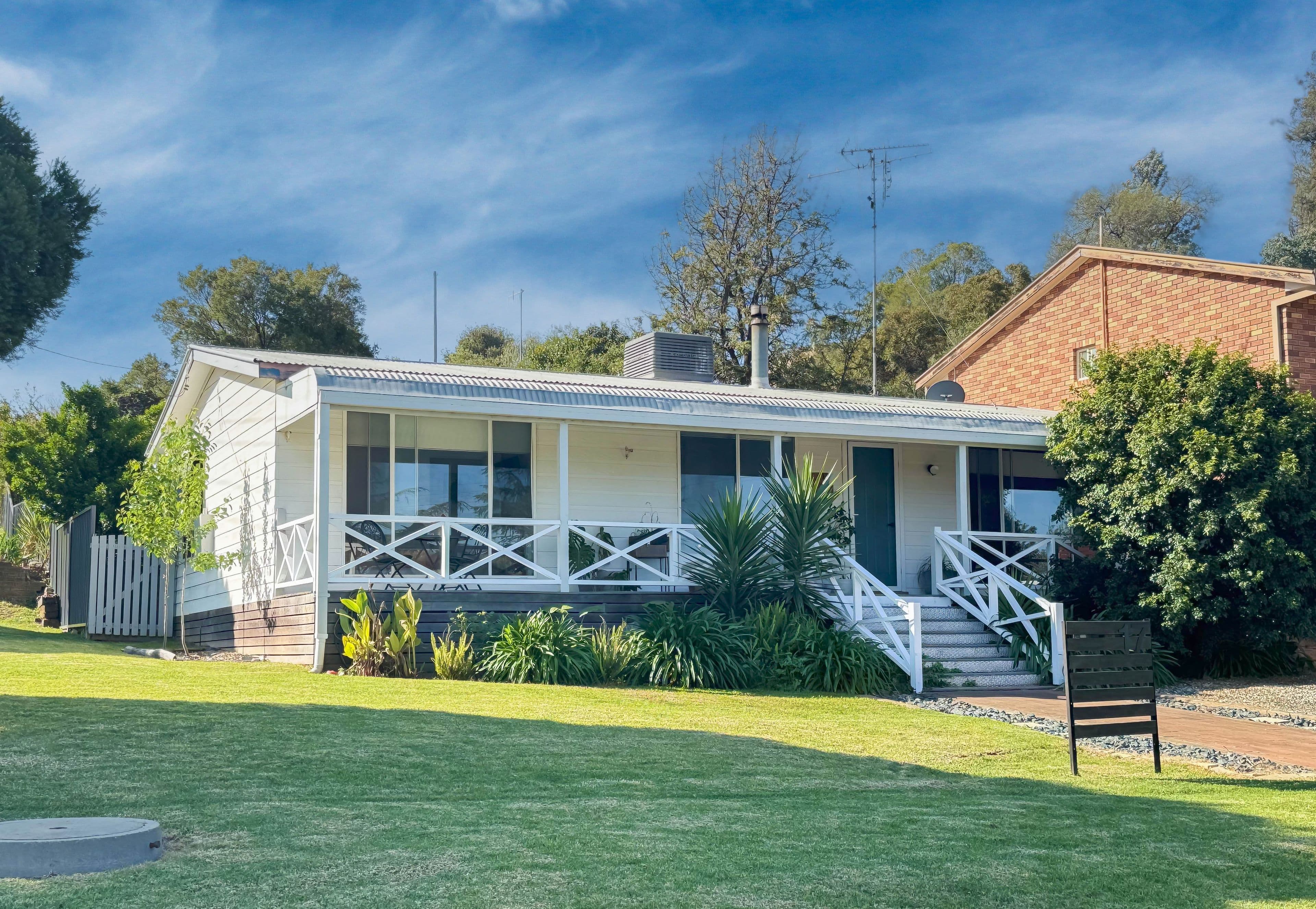 17 William Street, Parkes NSW 2870, Parkes - Image 1