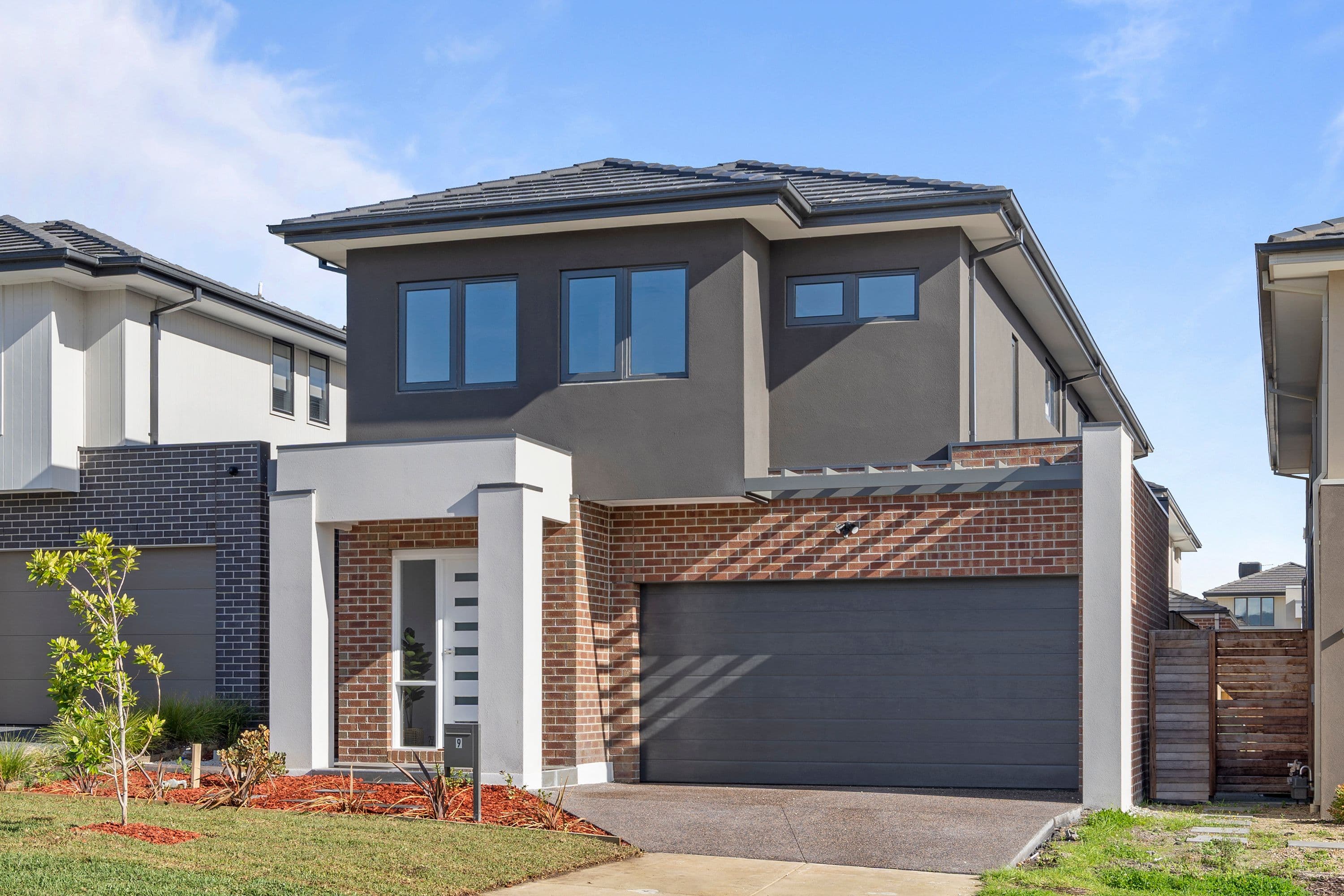 9 Elphinstone Way, Wantirna South VIC 3152, Wantirna South - Image 1