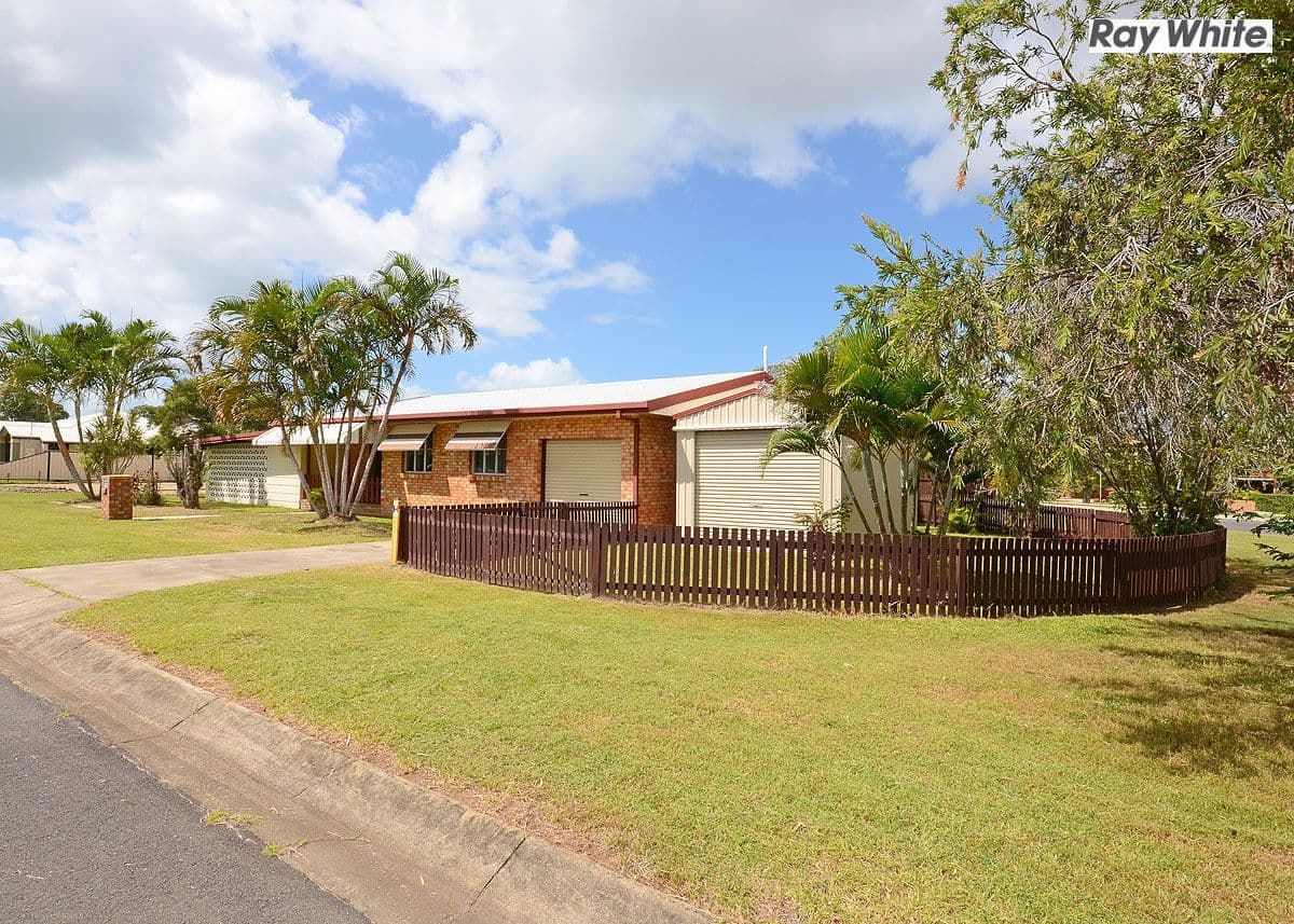 77 Spence Street, POINT VERNON QLD 4655, Point Vernon - Image 1