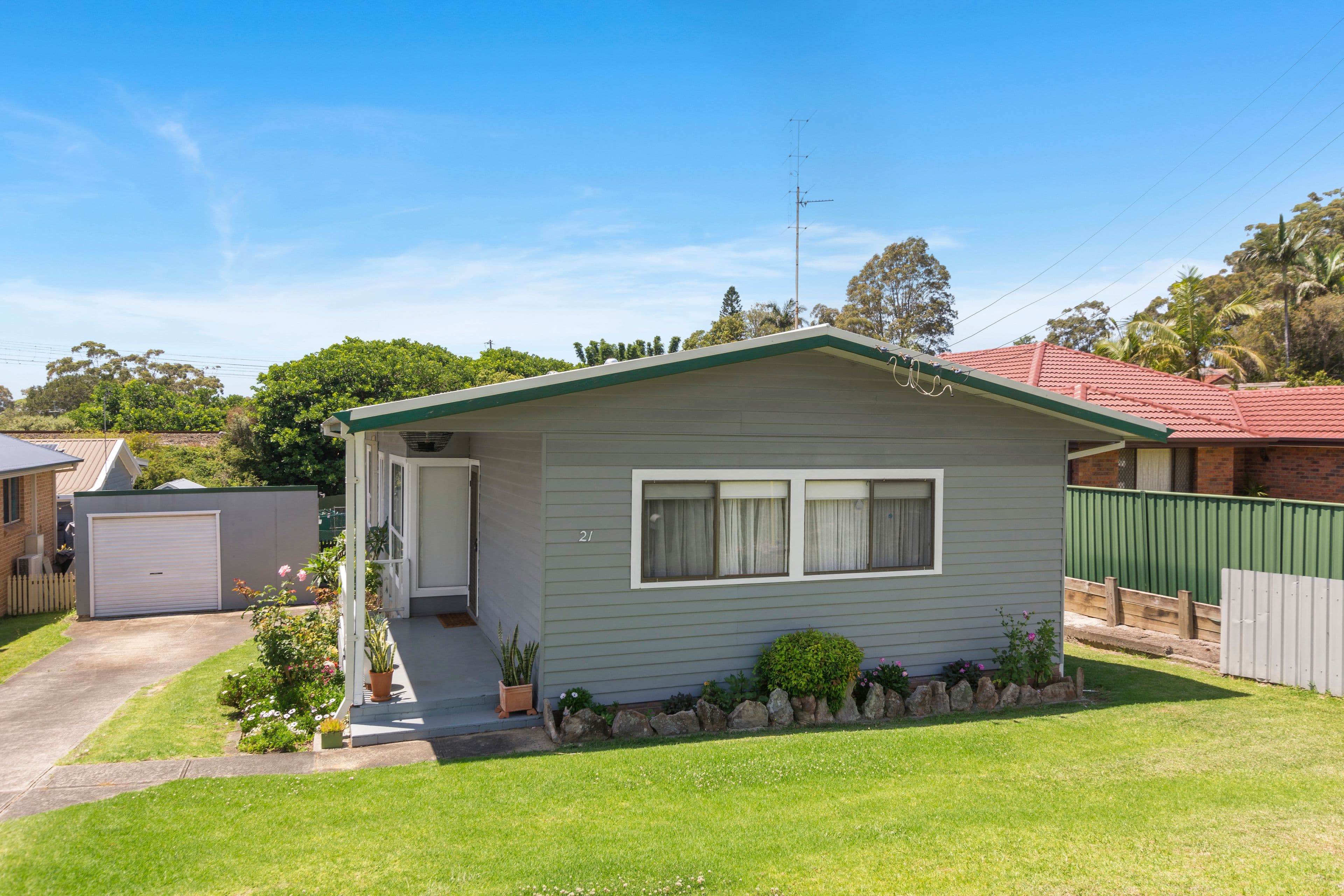 21 Thompson Street, Woonona NSW 2517, Woonona - Image 1