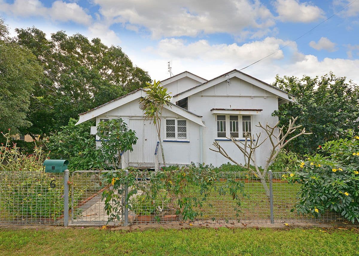 6 Edwin Street, Urangan QLD 4655, Urangan - Image 1