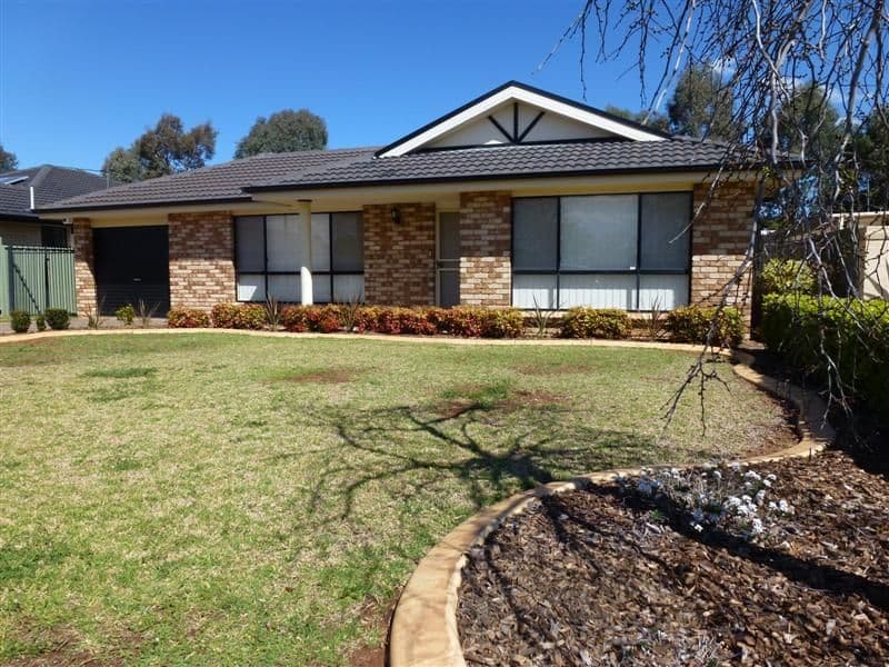 17 Namoi Crescent, DUBBO NSW 2830, Dubbo - Image 1