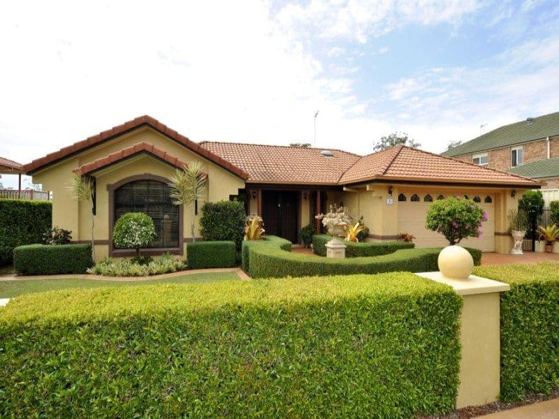 31 Ingles Circuit, ARUNDEL QLD 4214, Arundel - Image 1