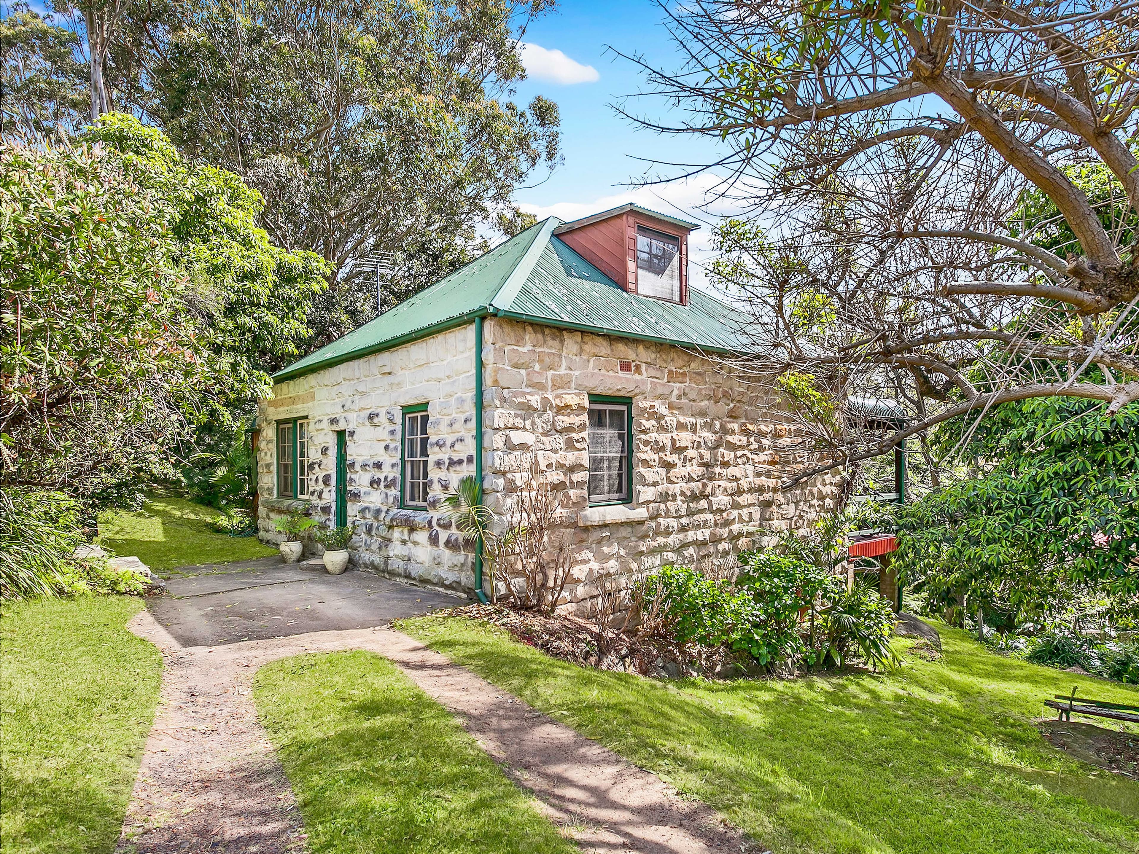 30 Parkes Street, Helensburgh - Image 1