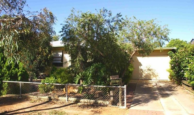 21 Kurrajong Avenue, RENMARK SA 5341, Renmark - Image 1