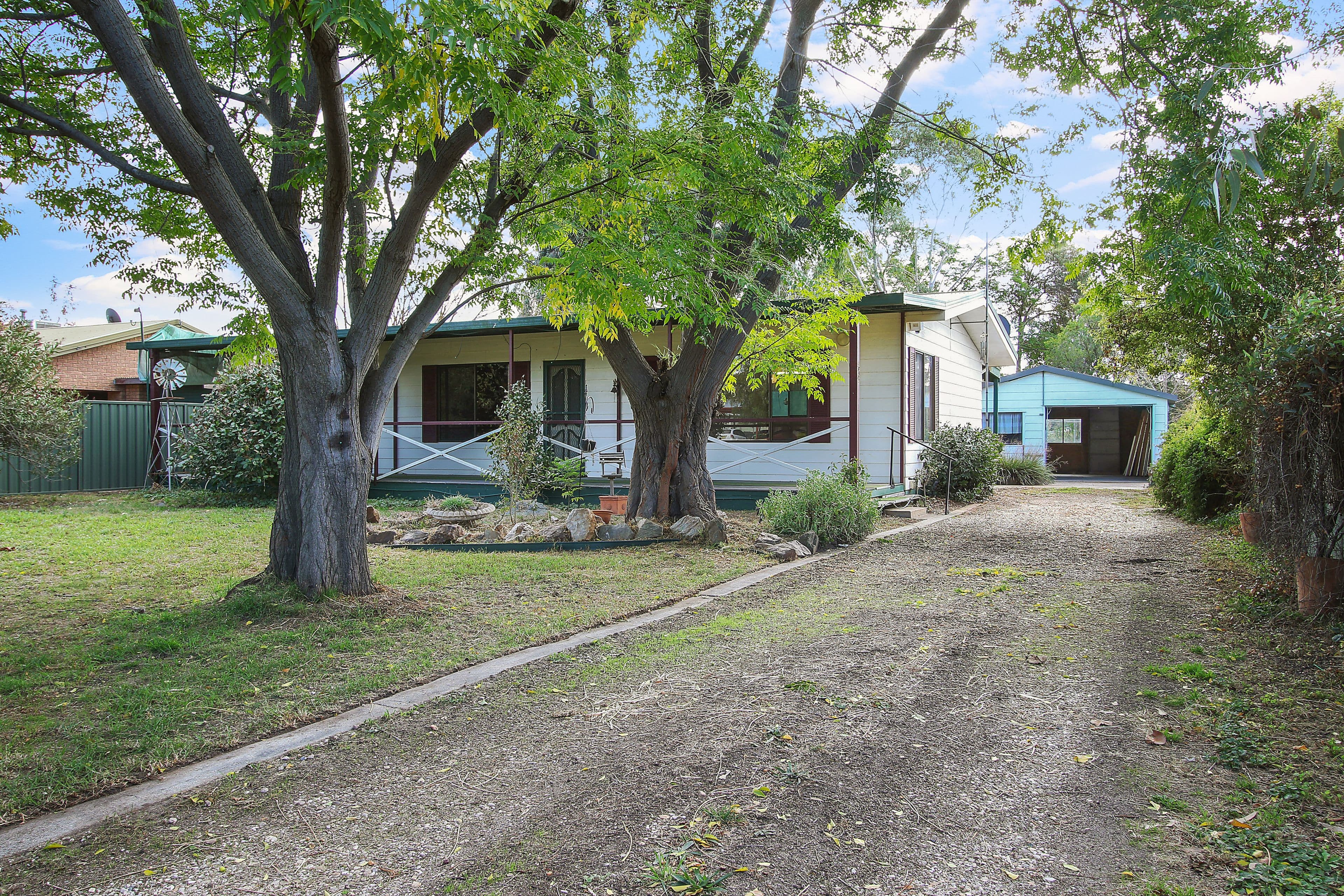 115 Hoddle Street, Howlong - Image 1