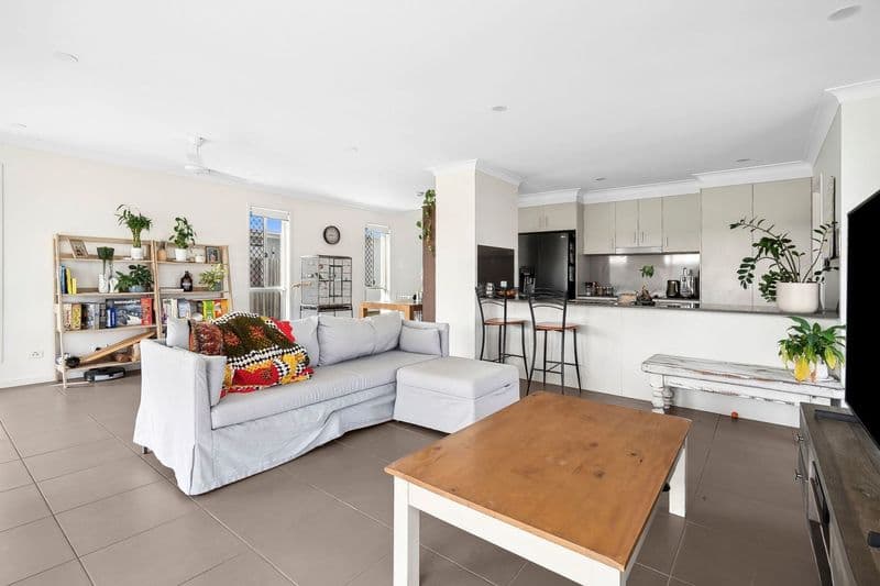 10 Wright Place, Baringa - Image 1