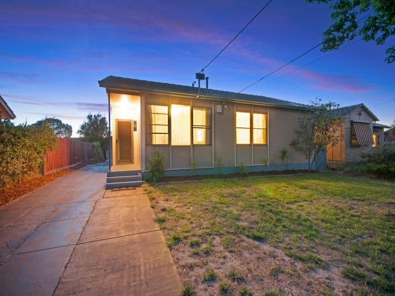 8 Rosemary Crescent, Frankston North VIC 3200, Frankston North - Image 1