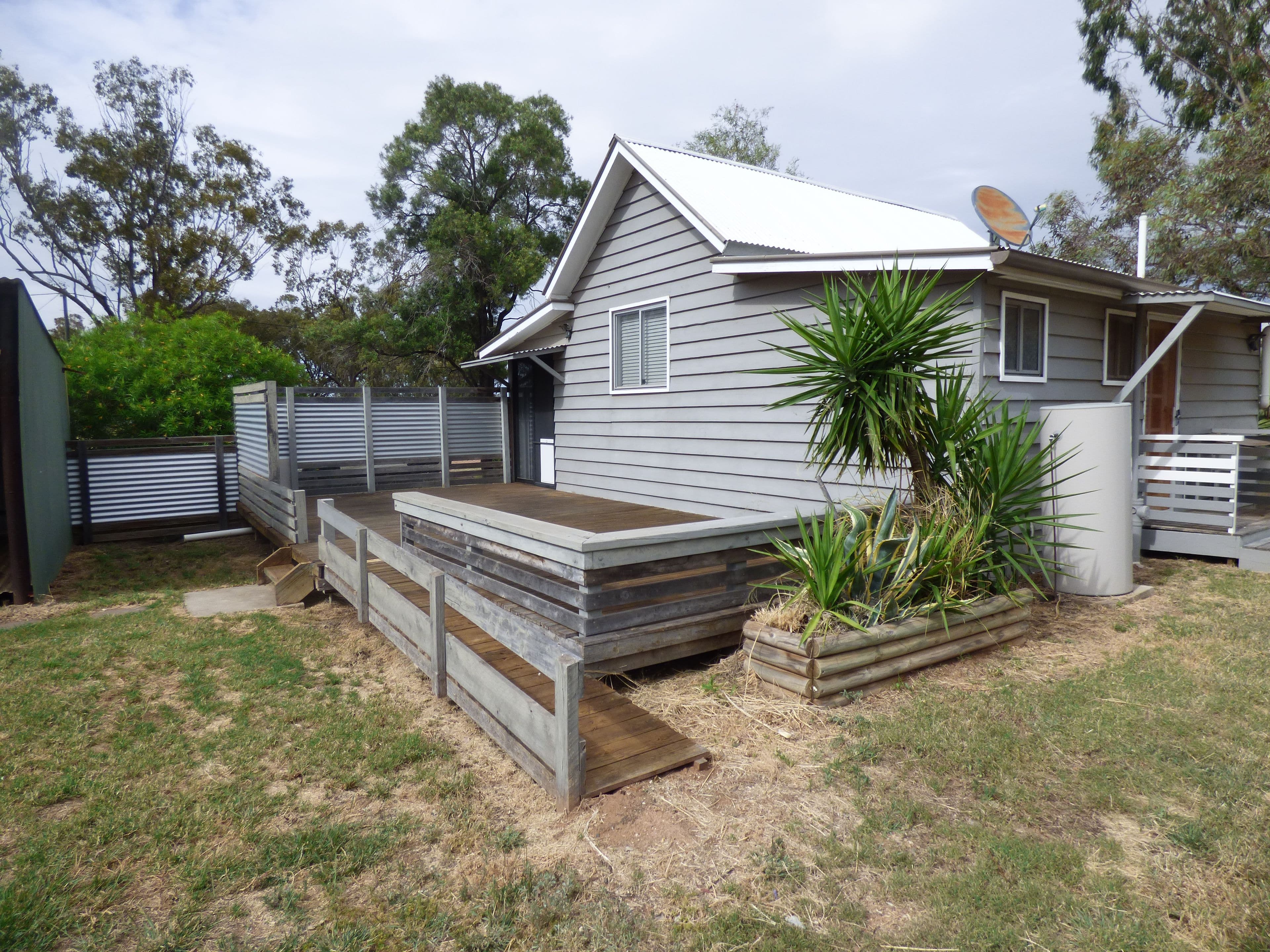 14 Landsborough Street, Wallumbilla QLD 4428, Wallumbilla - Image 1