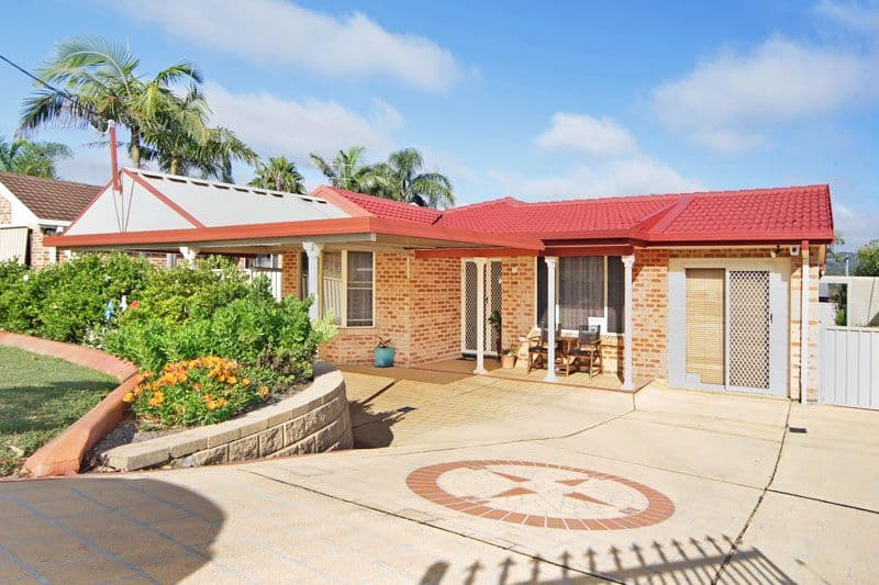 195 Cresthaven Avenue, BATEAU BAY NSW 2261, Bateau Bay - Image 1
