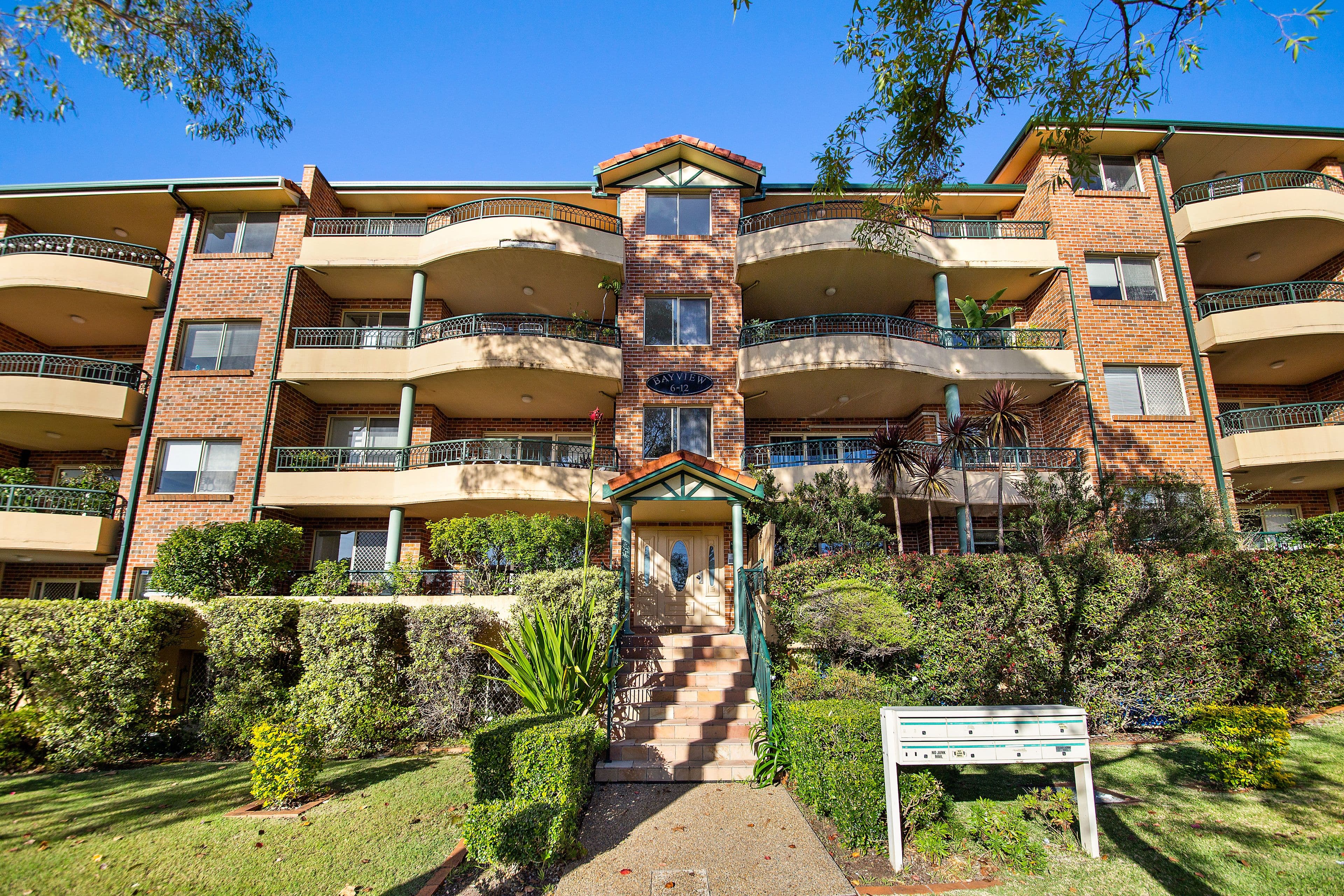 6-12 Mansfield Avenue, Caringbah NSW 2229, Caringbah - Image 1
