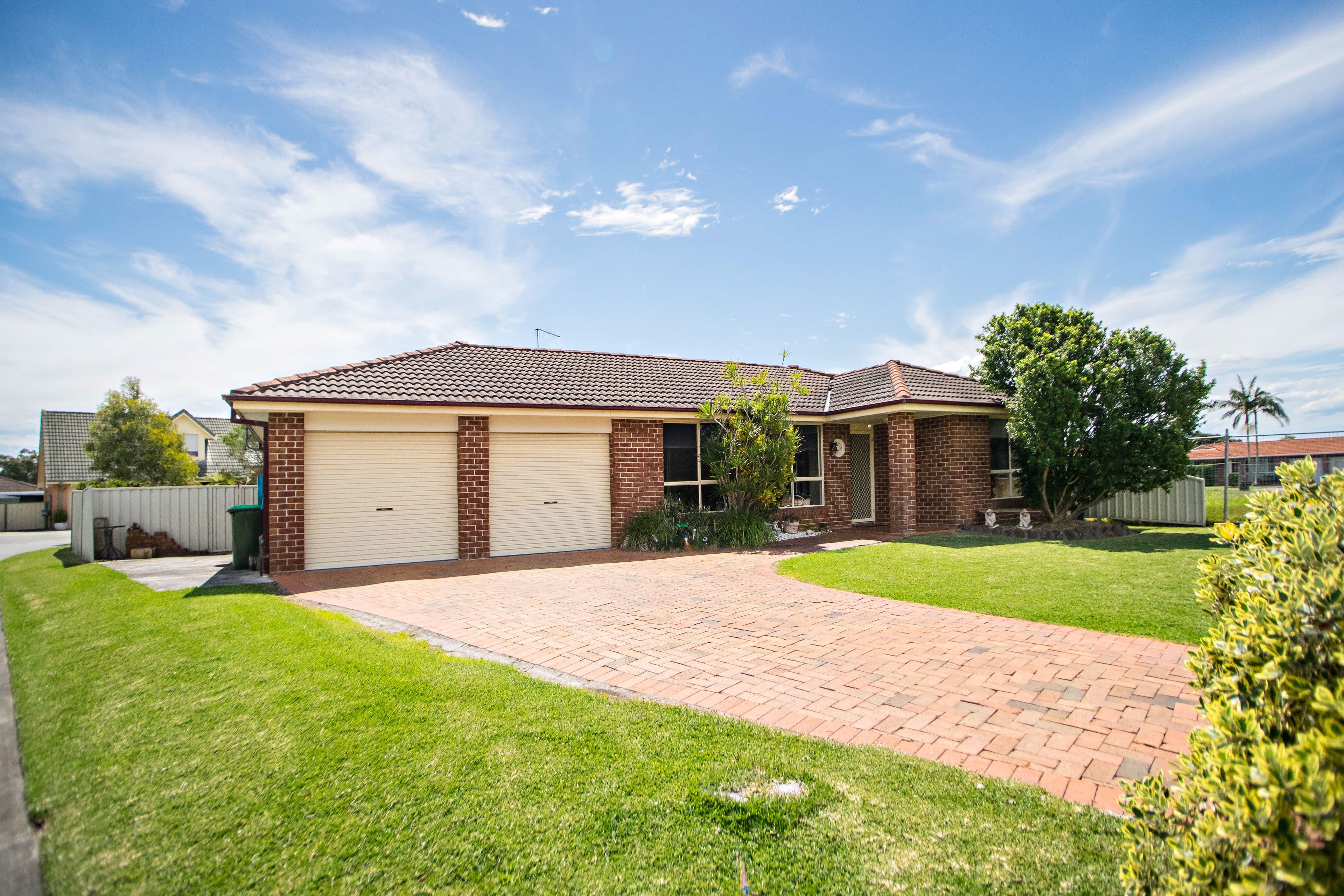 4 Greenview Close, Forster - Image 1