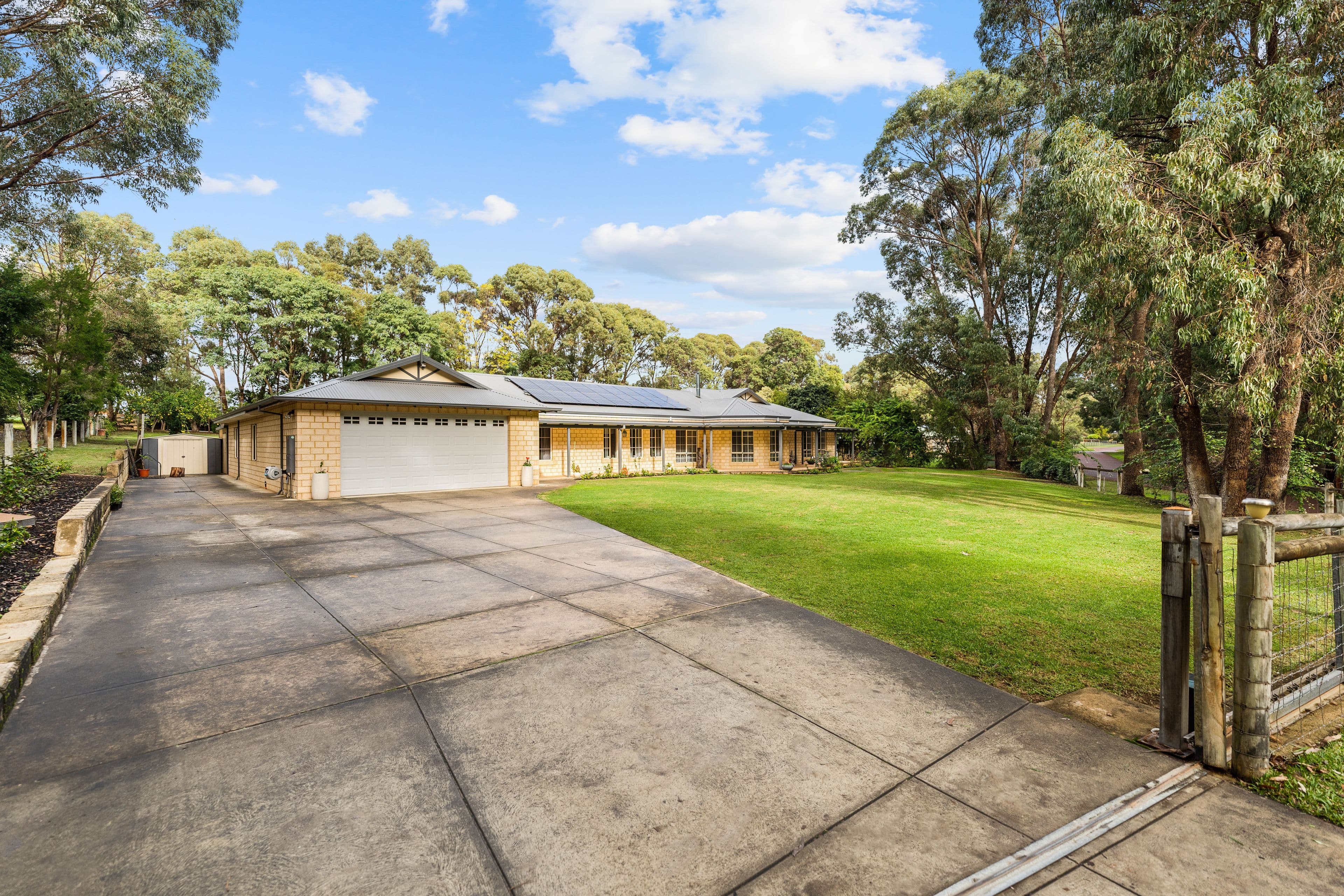 25 Chandler Ramble, Baldivis WA 6171, Baldivis - Image 1